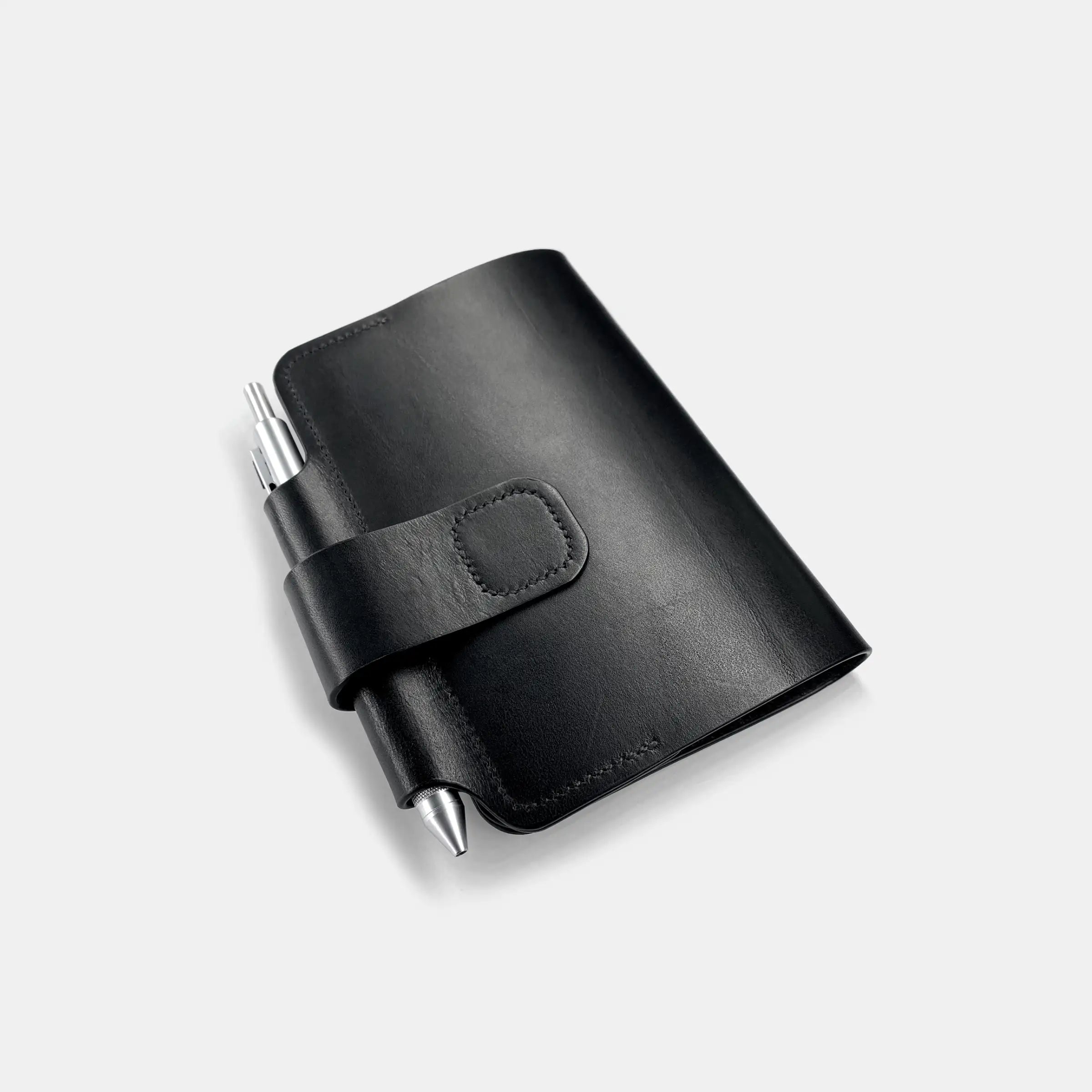 darksails-porte-carnets-passeport-cuir-noir-point-sellier image 3
