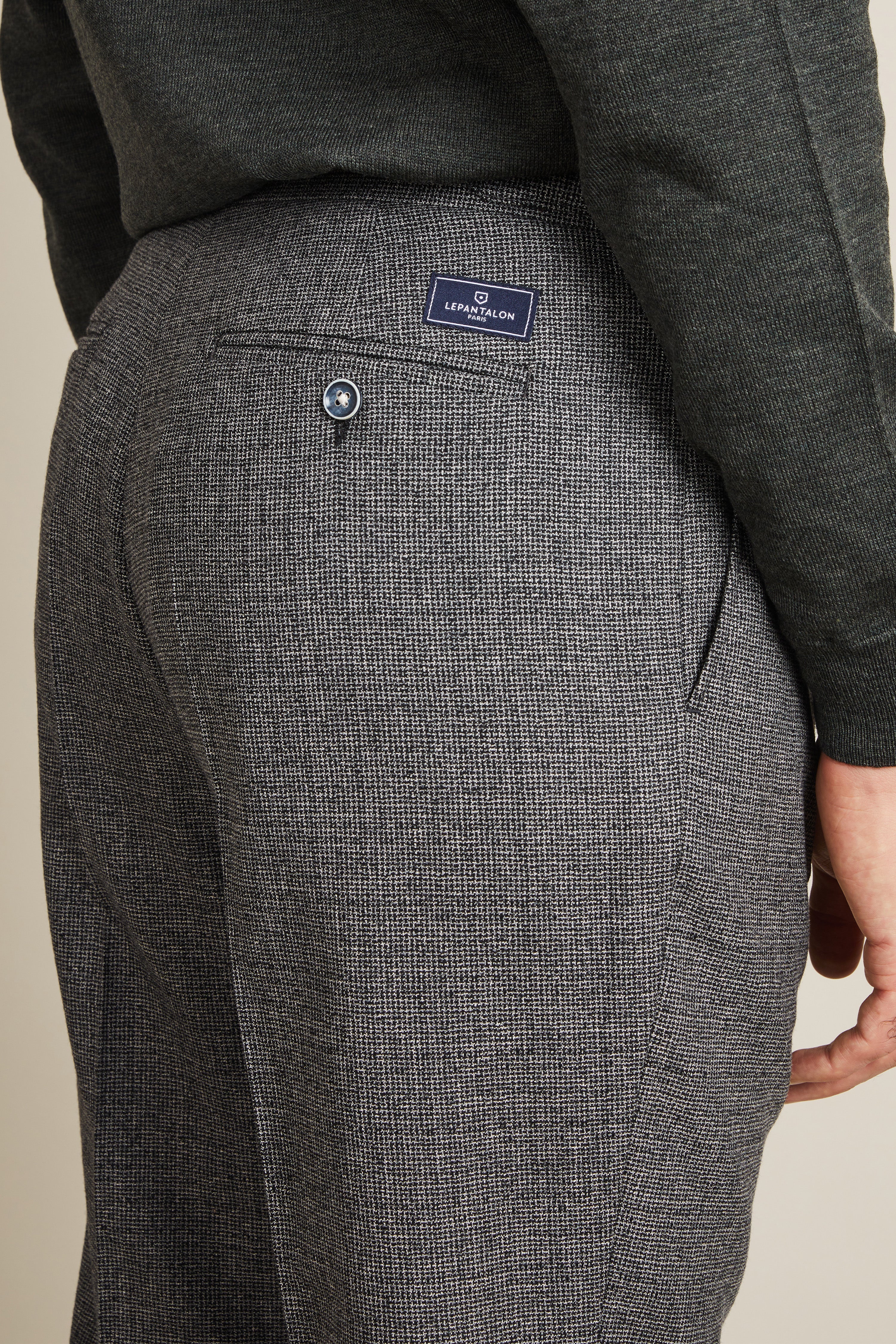 le-pantalon-pantalon-patte-de-serrage-gris-laine image 7
