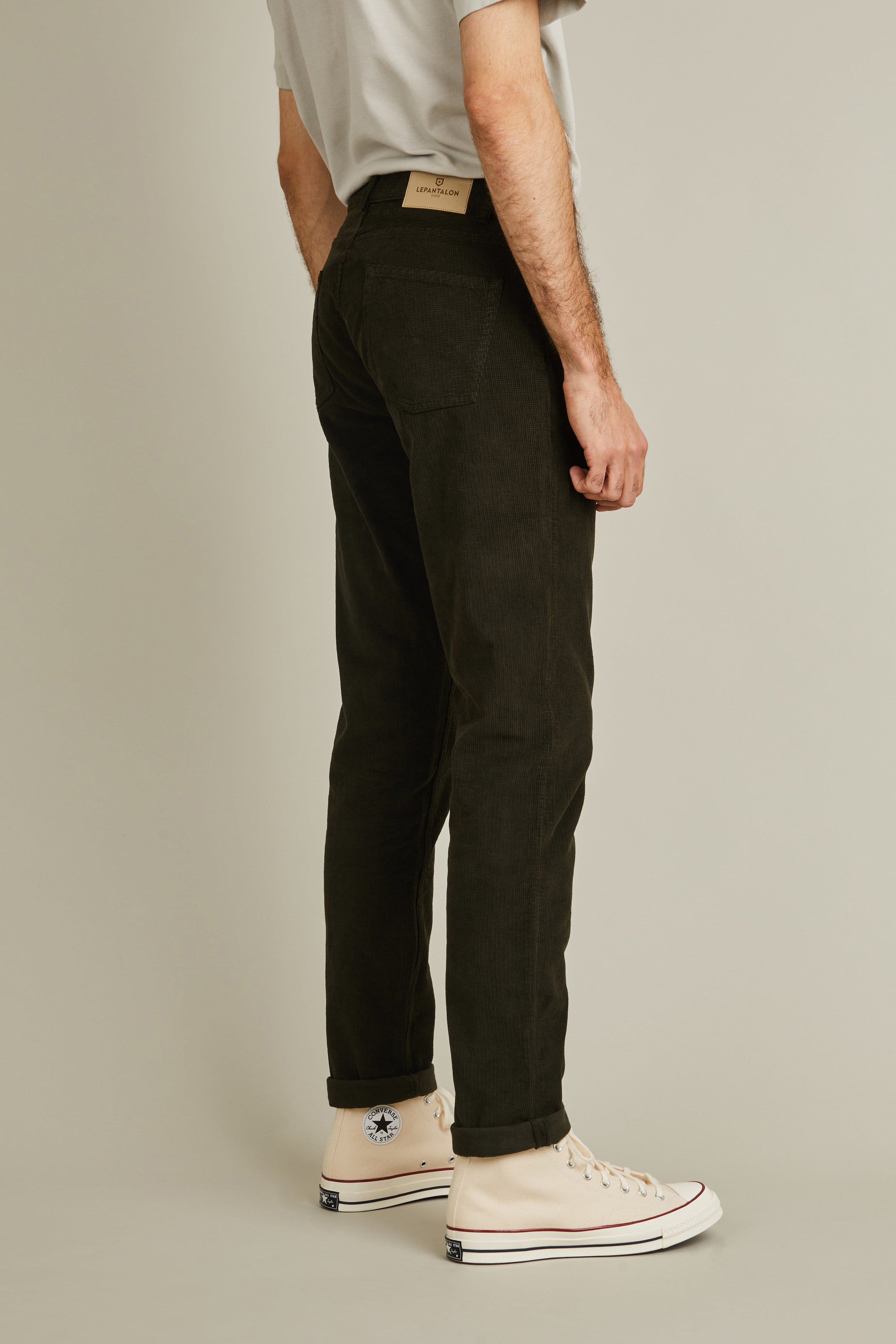 le-pantalon-5-poches-velours-kaki-pantalon-homme-coton image 4