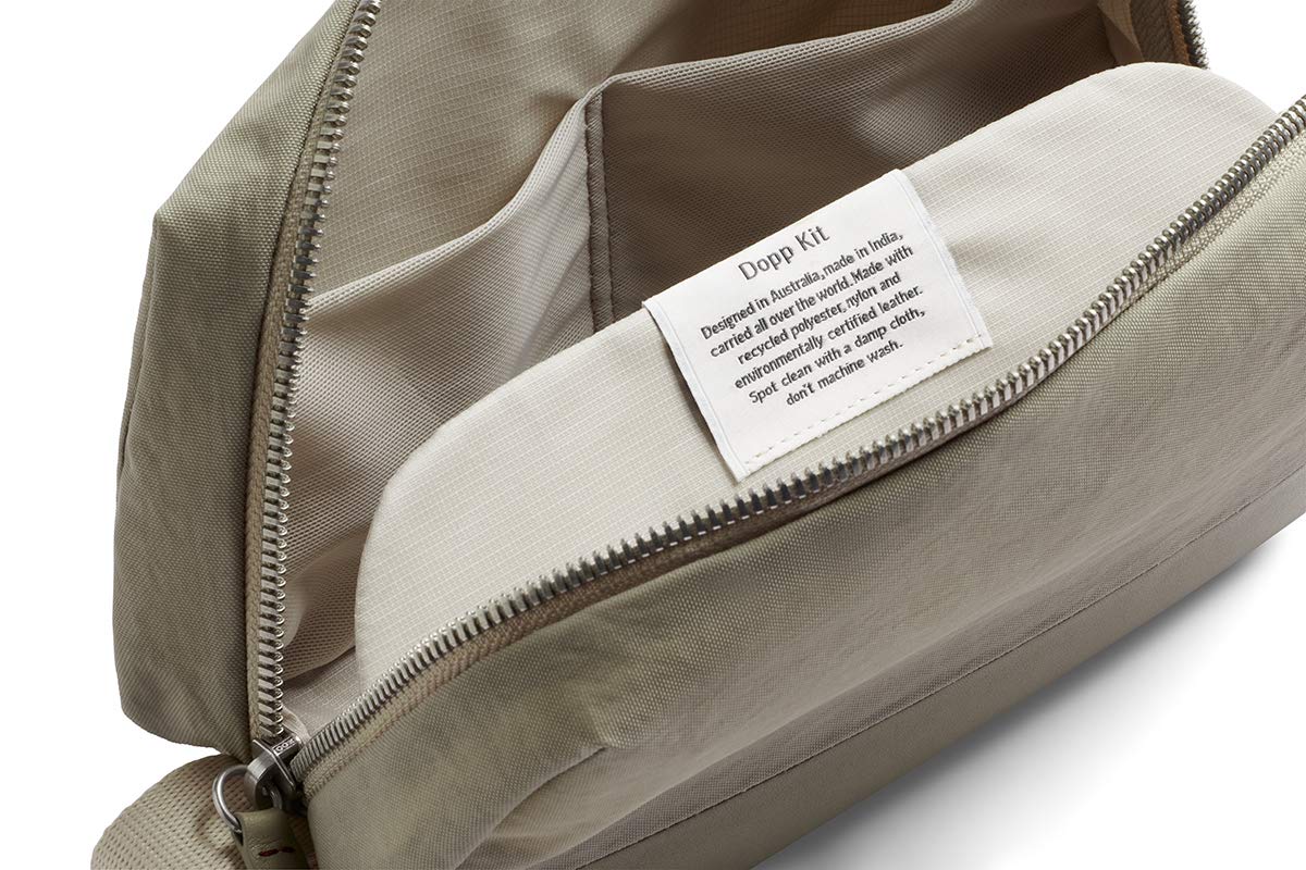 bellroy-toiletry-kit-premium-trousse-toilette-cuir-lichen-grey image 4