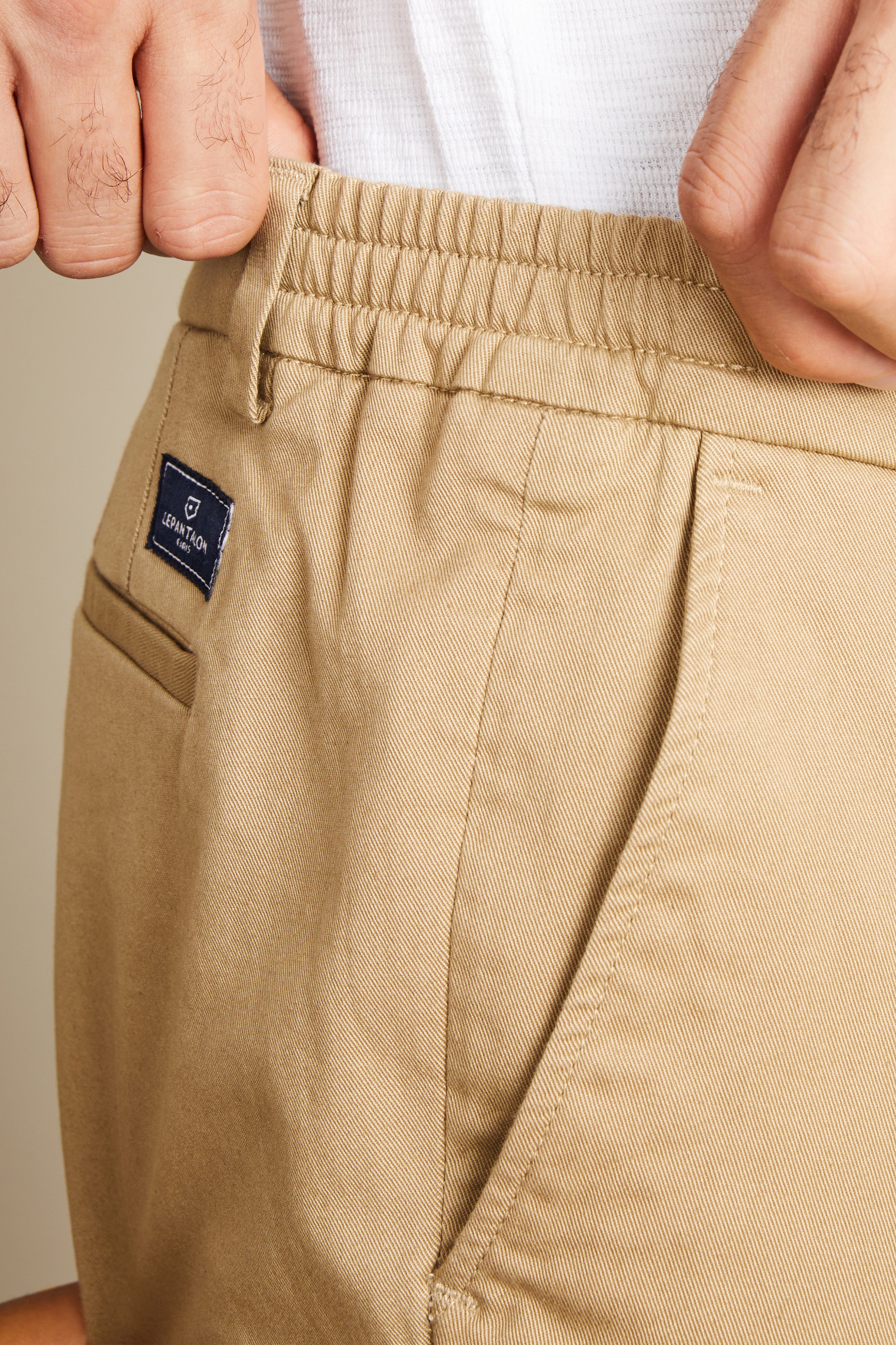 le-pantalon-chinos-homme-easy-beige-chino-semi-slim image 2