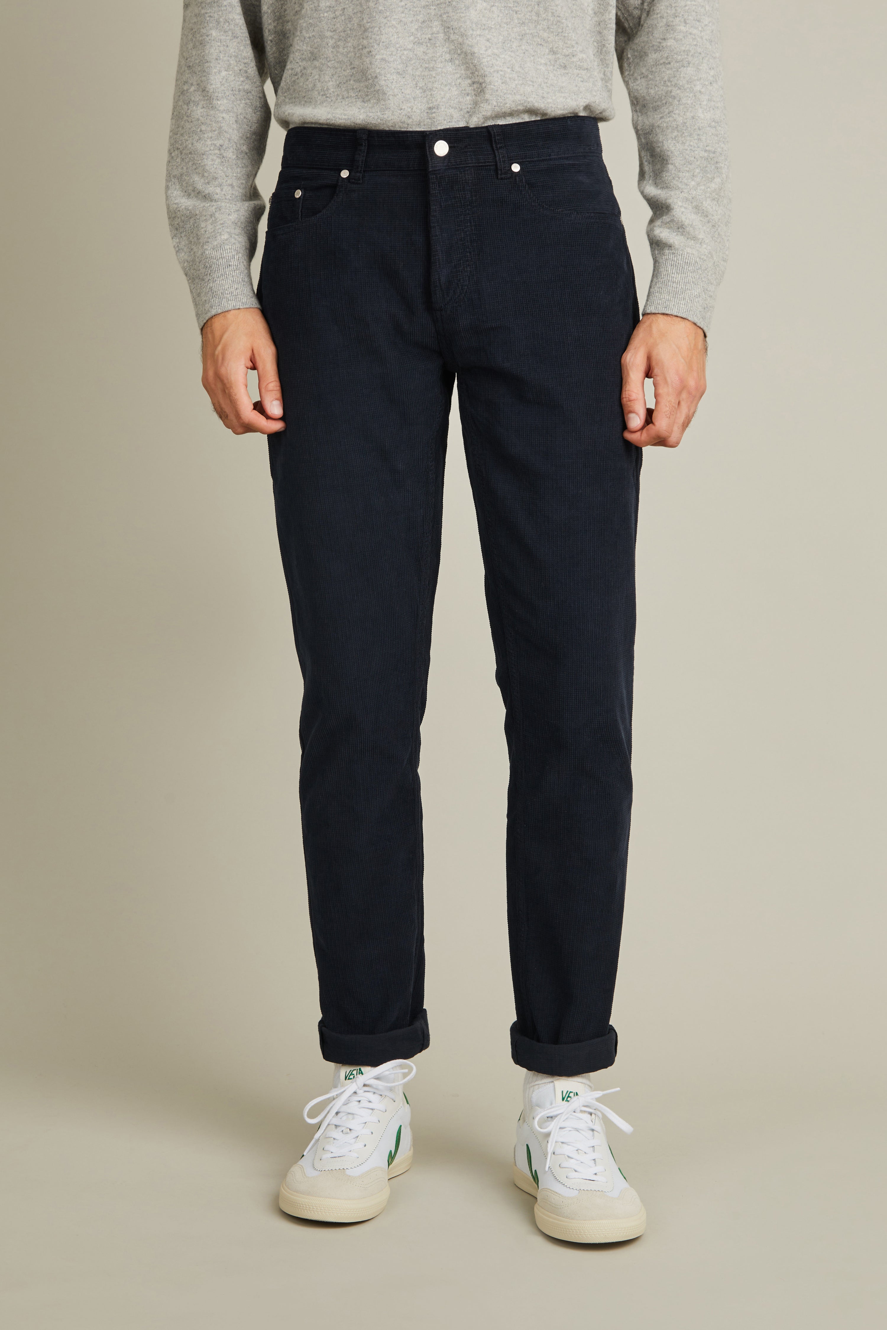 le-pantalon-5-poches-pantalon-velours-bleu-marine-coton-bio image 1