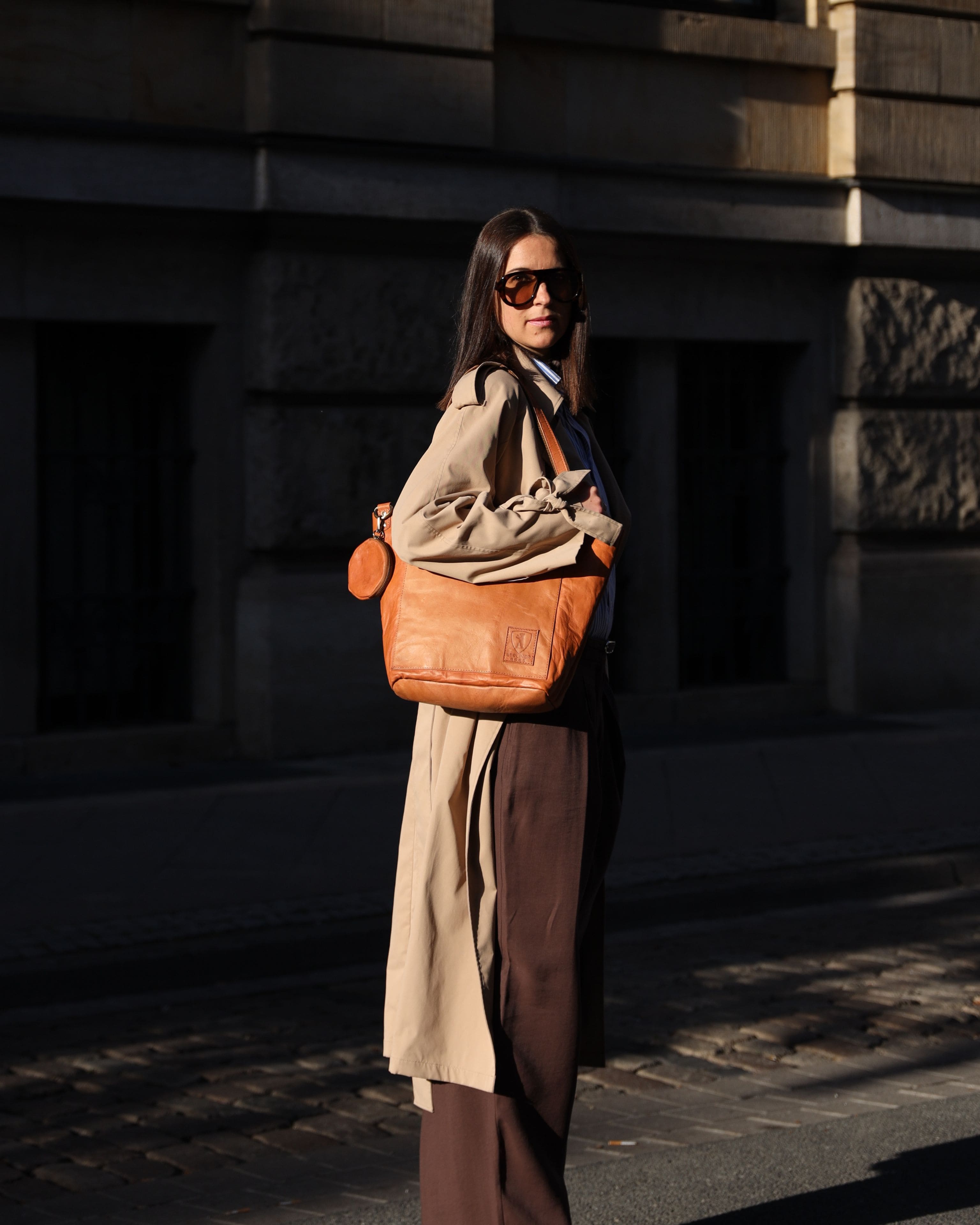 berliner-bags-verona-tote-bag-cuir-vintage-brown image 2