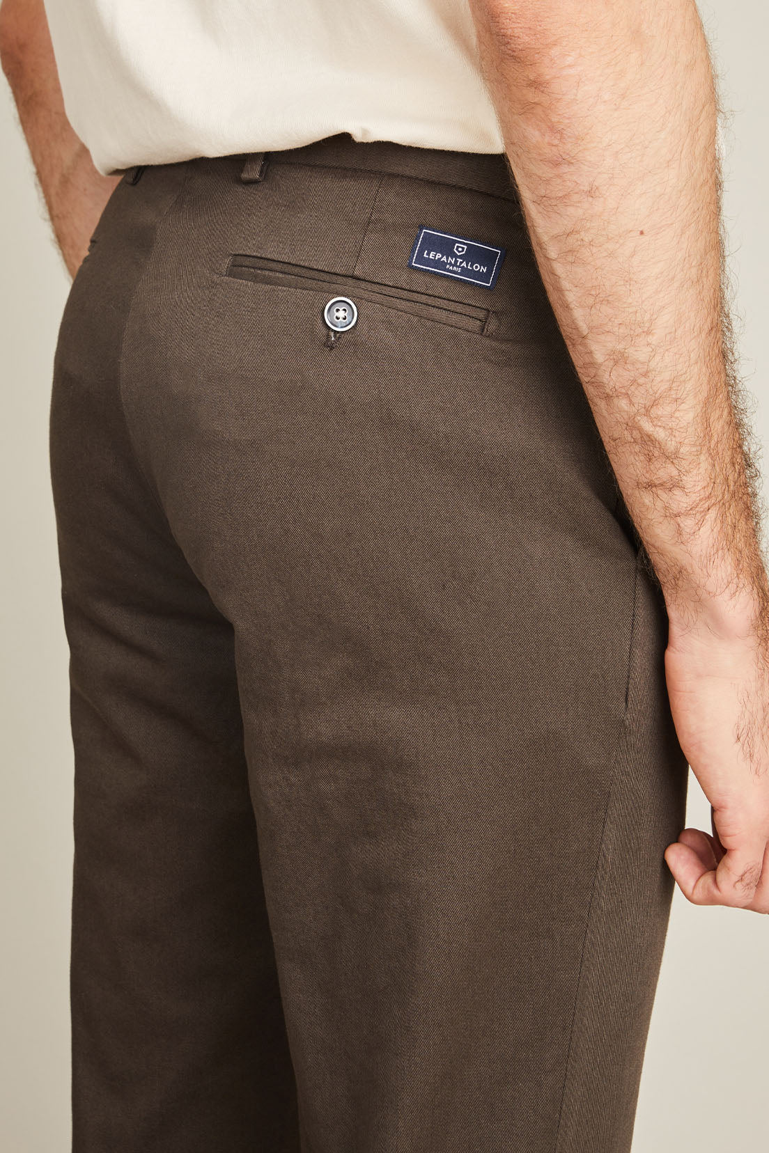 le-pantalon-chino-fm-lpc-20-pantalon-homme-noisette-coton image 4