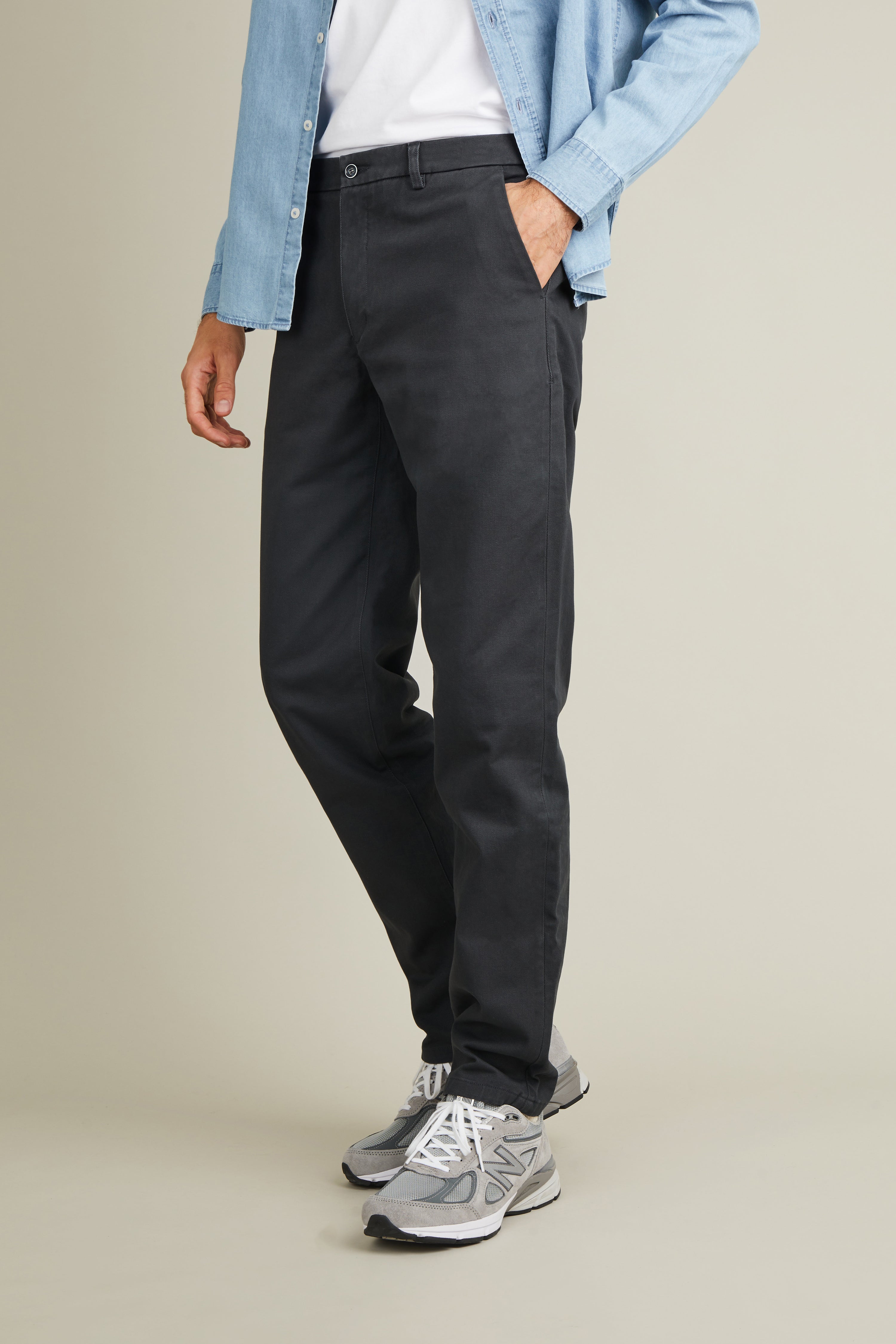 le-pantalon-chino-droit-gris-anthracite-pantalon-homme-coton image 4