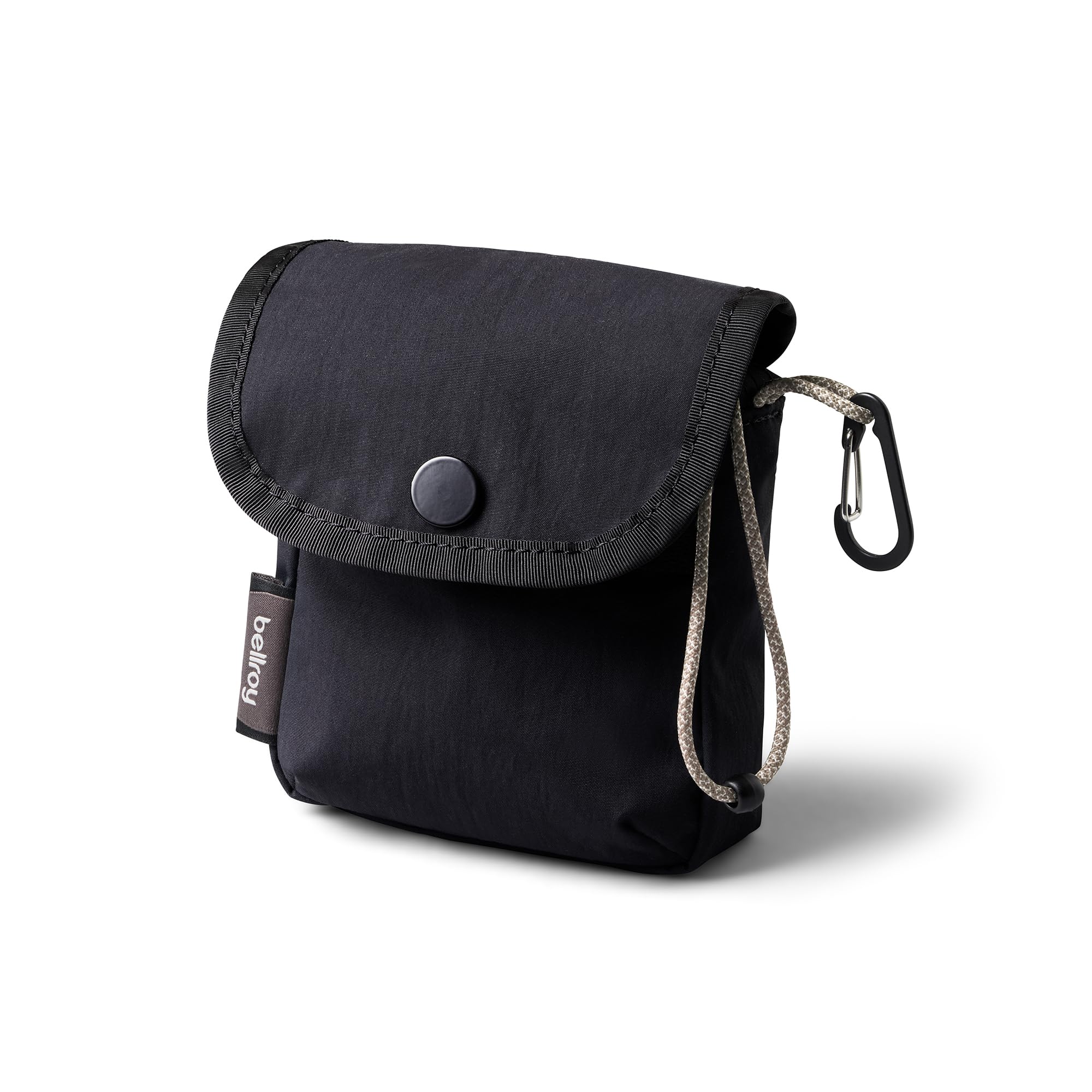 bellroy-cinch-pocket-pochette-noire-cordon-airtag image 1