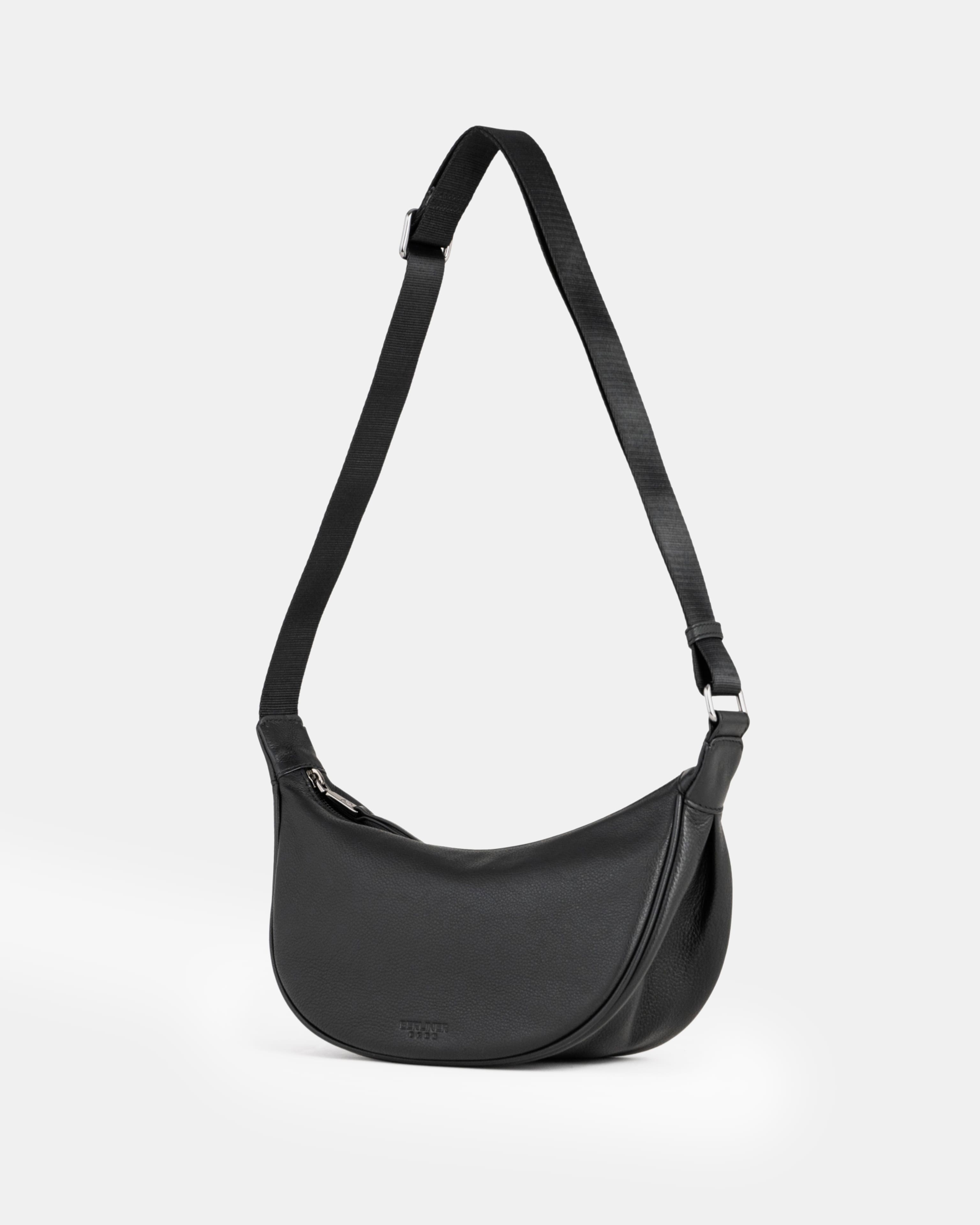 berliner-bags-luna-sac-crois-cuir-noir-demi-lune image 4