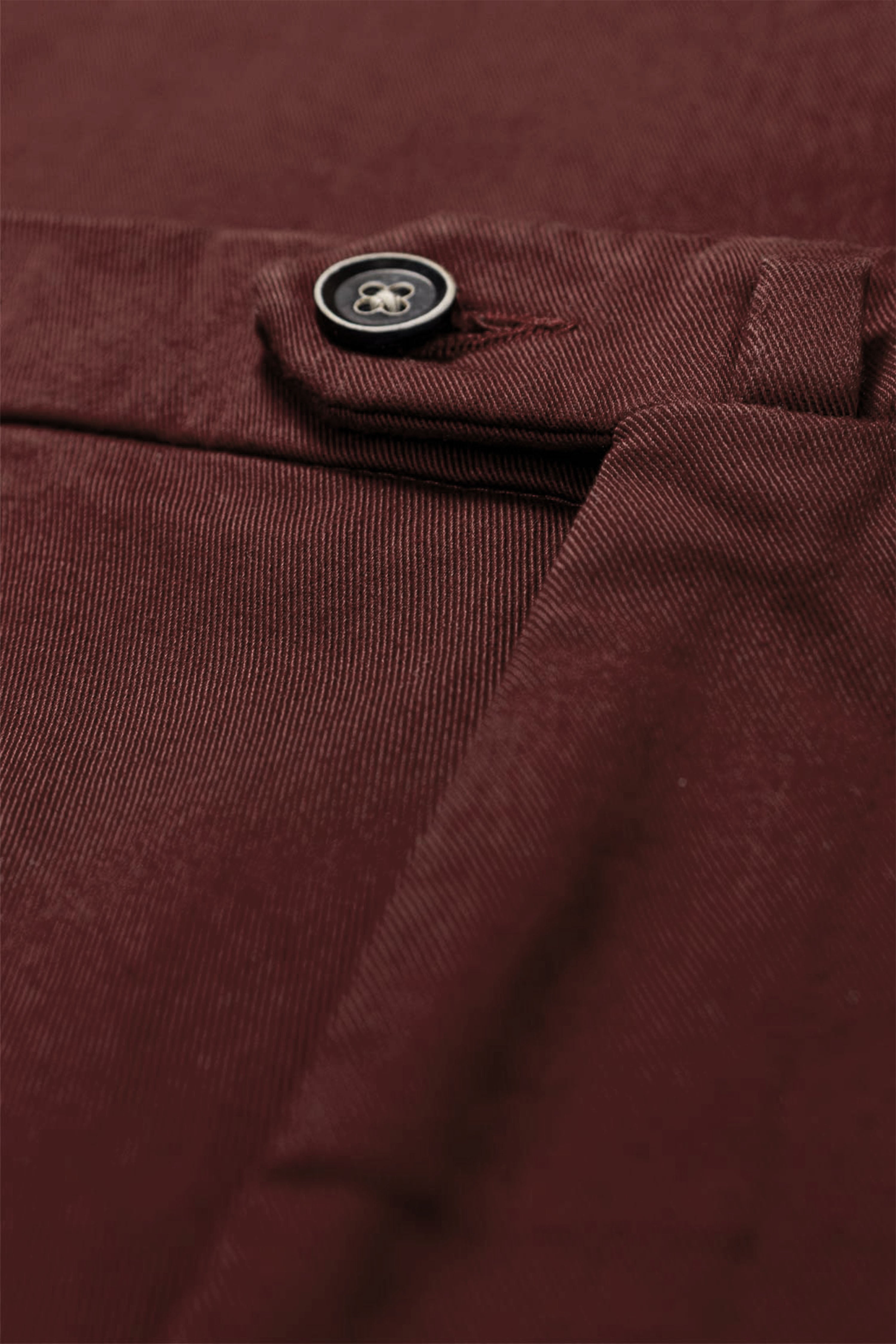 le-pantalon-chinos-homme-chino-lie-de-vin-bordeaux-semi-slim image 2
