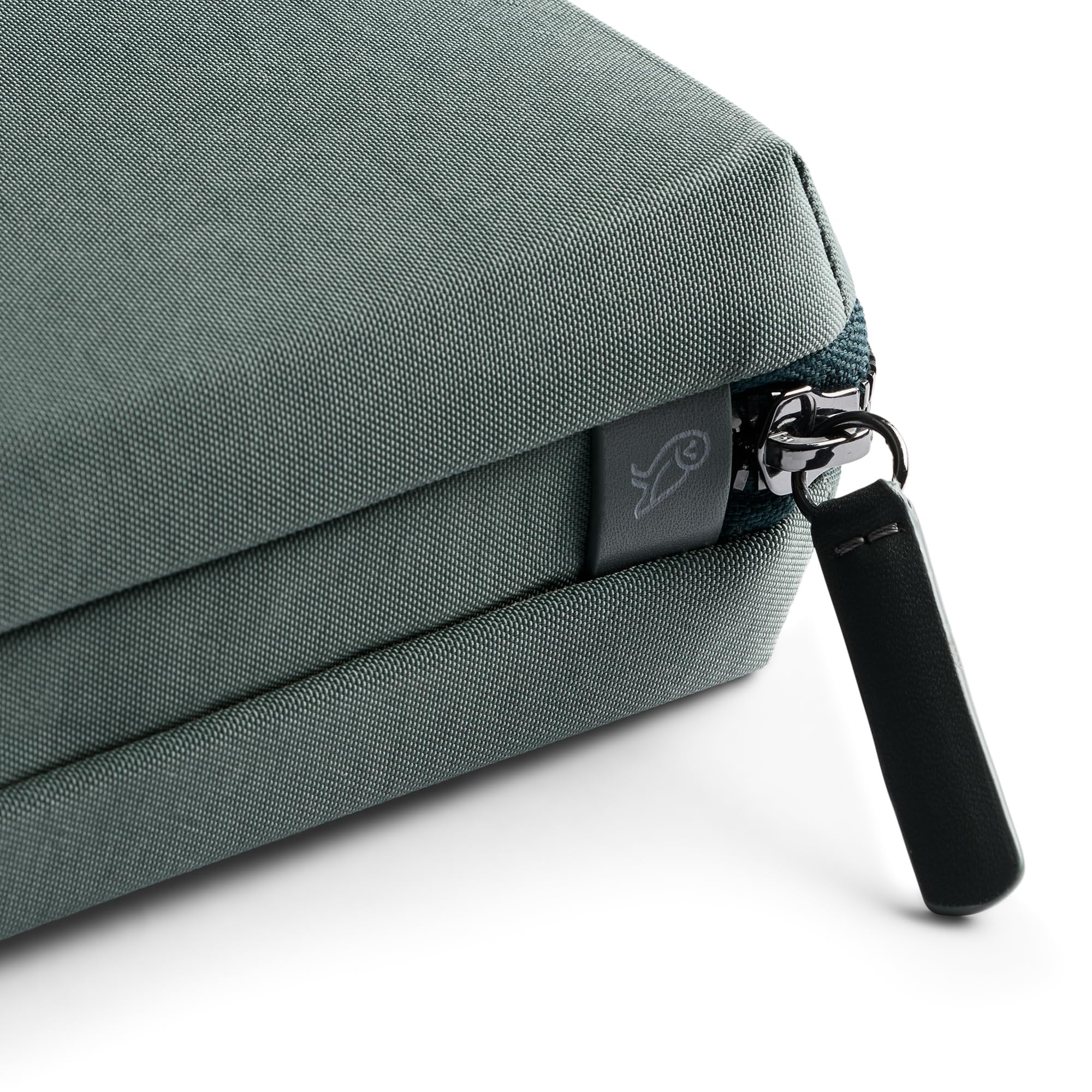 bellroy-tech-kit-compact-trousse-everglade-tissu-recycl image 4