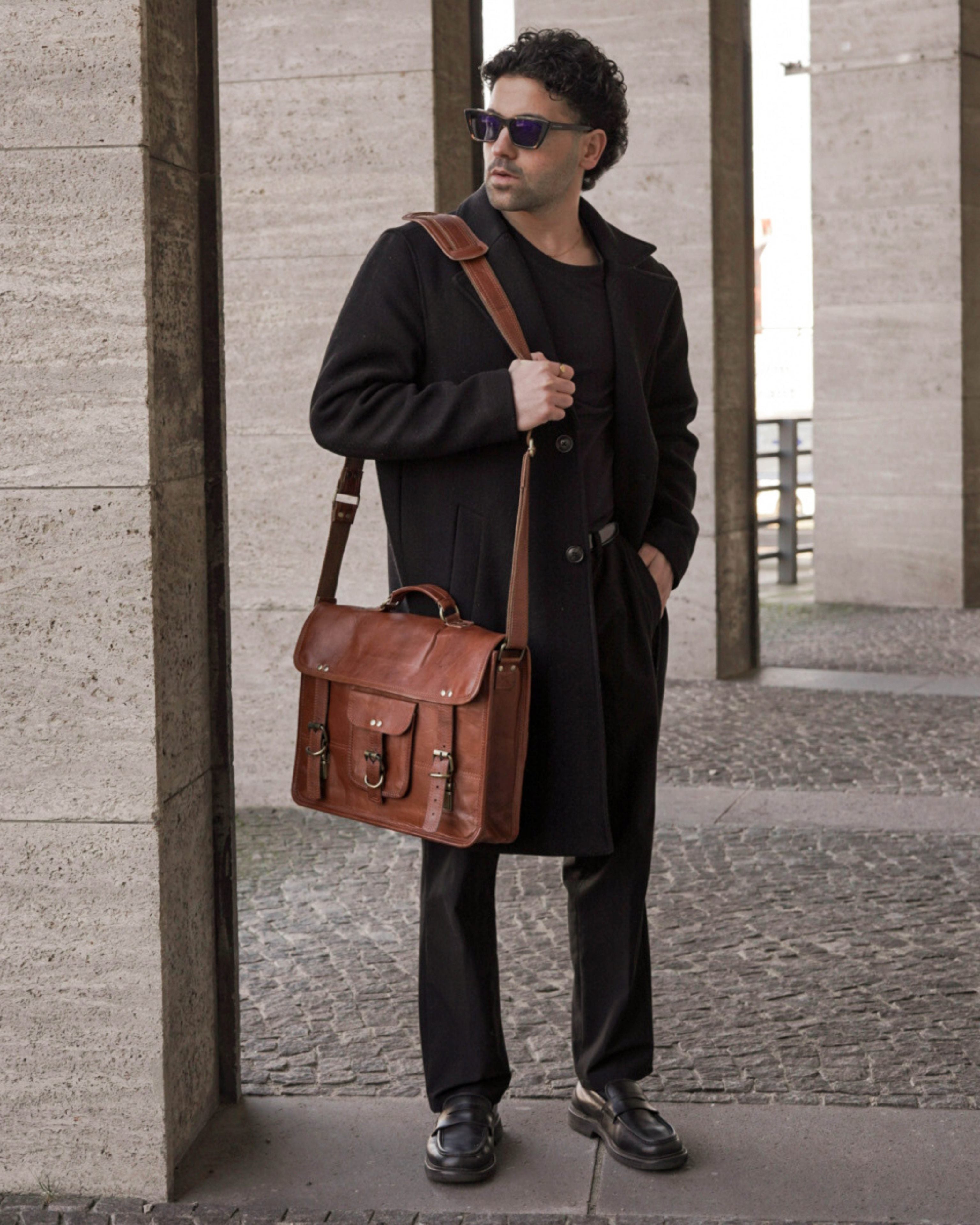 berliner-bags-berlin-sac-messenger-m-marron-vintage-cuir image 7