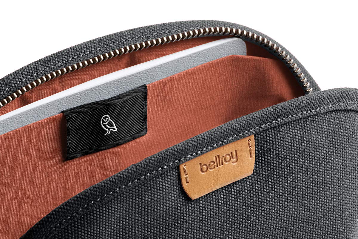 bellroy-classic-pouch-trousse-charcoal-recycled-tissu-recycl image 6