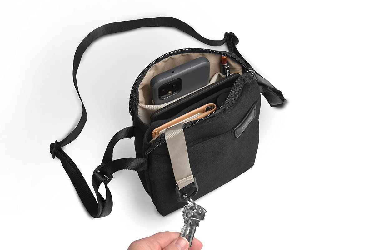 bellroy-city-pouch-sac-bandouli-re-melbourne-black-liseuse image 2