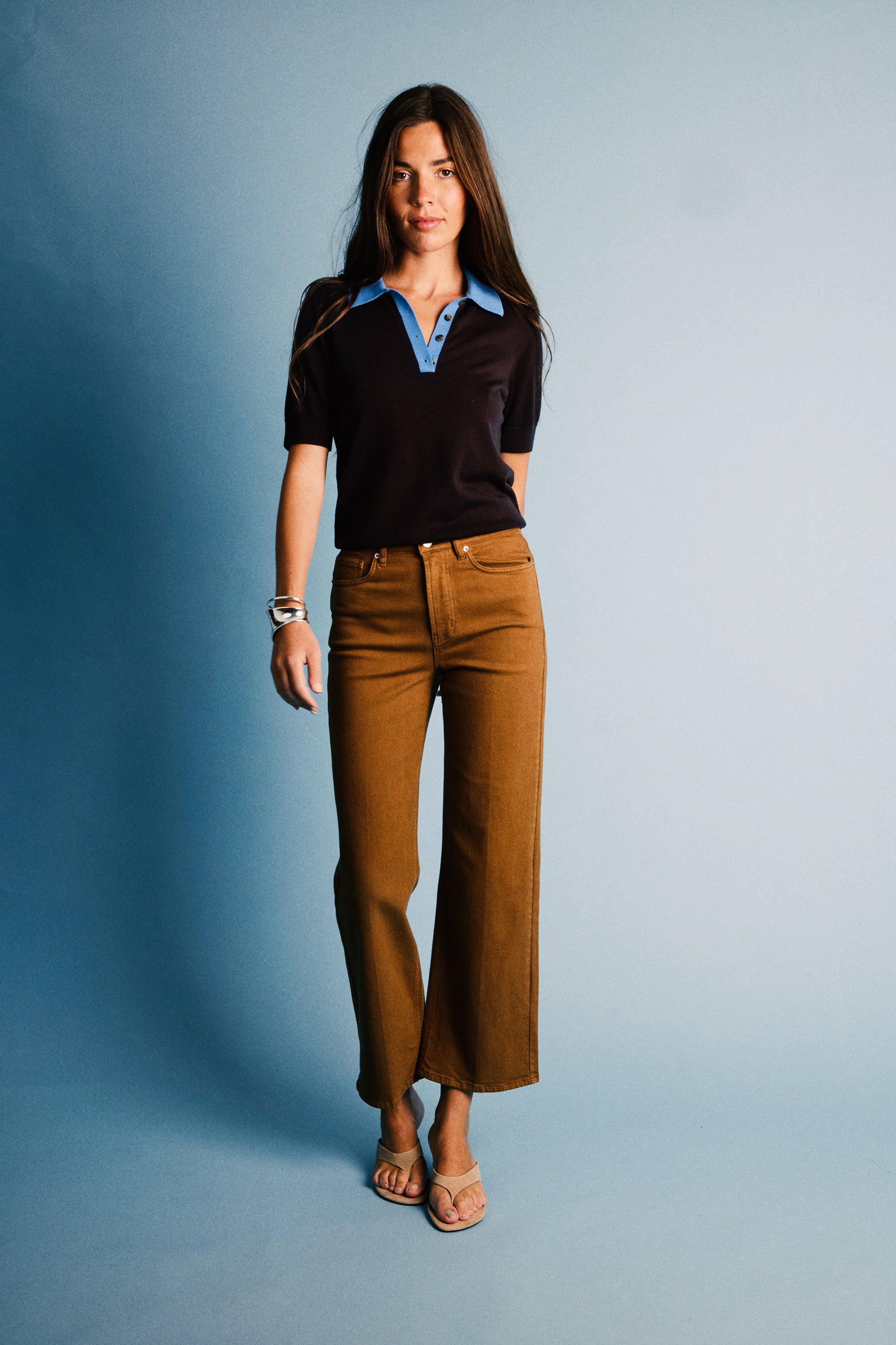 le-pantalon-jeans-femme-jean-flare-caramel-coton-recycl image 7