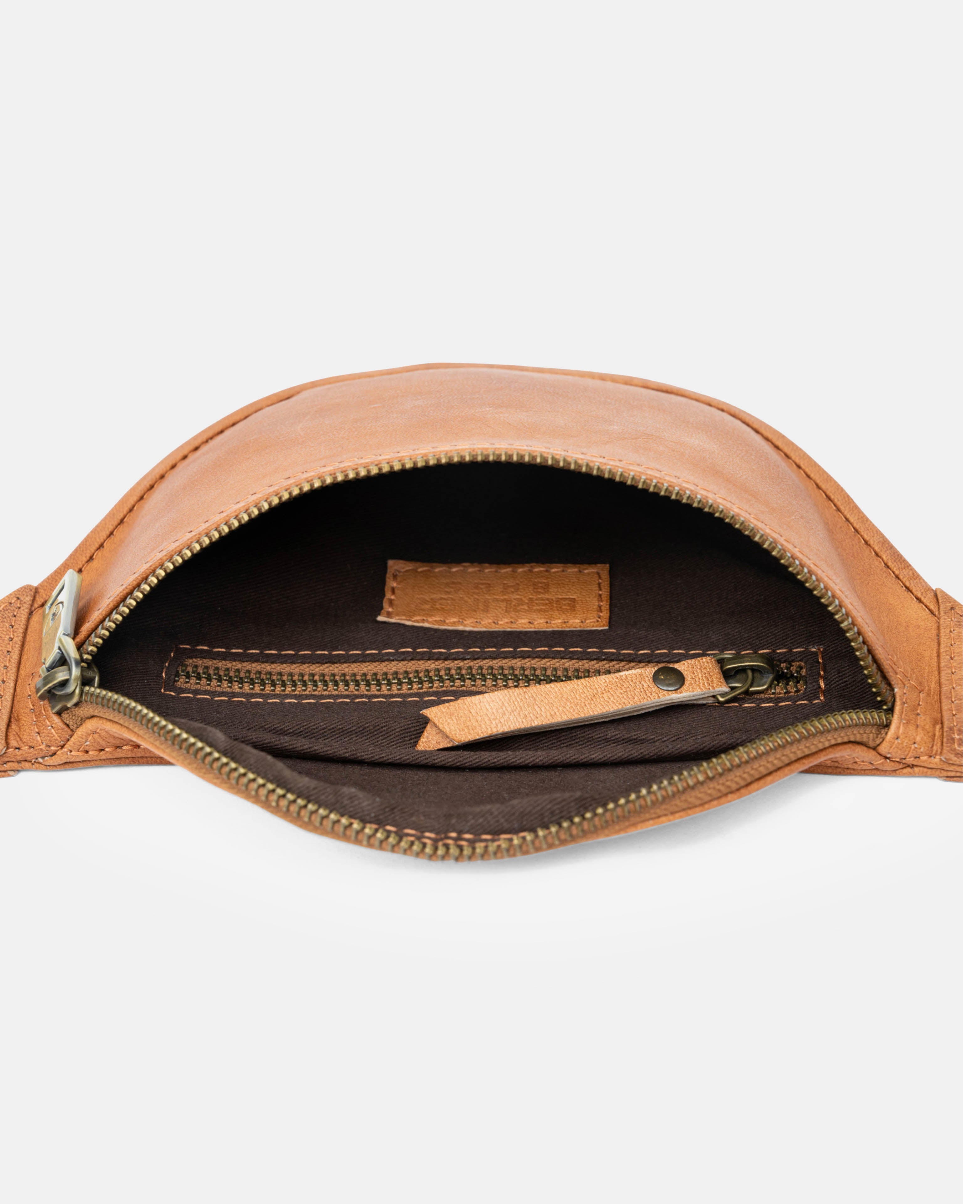berliner-bags-kai-m-banane-cuir-marron-vintage-taille-m image 4