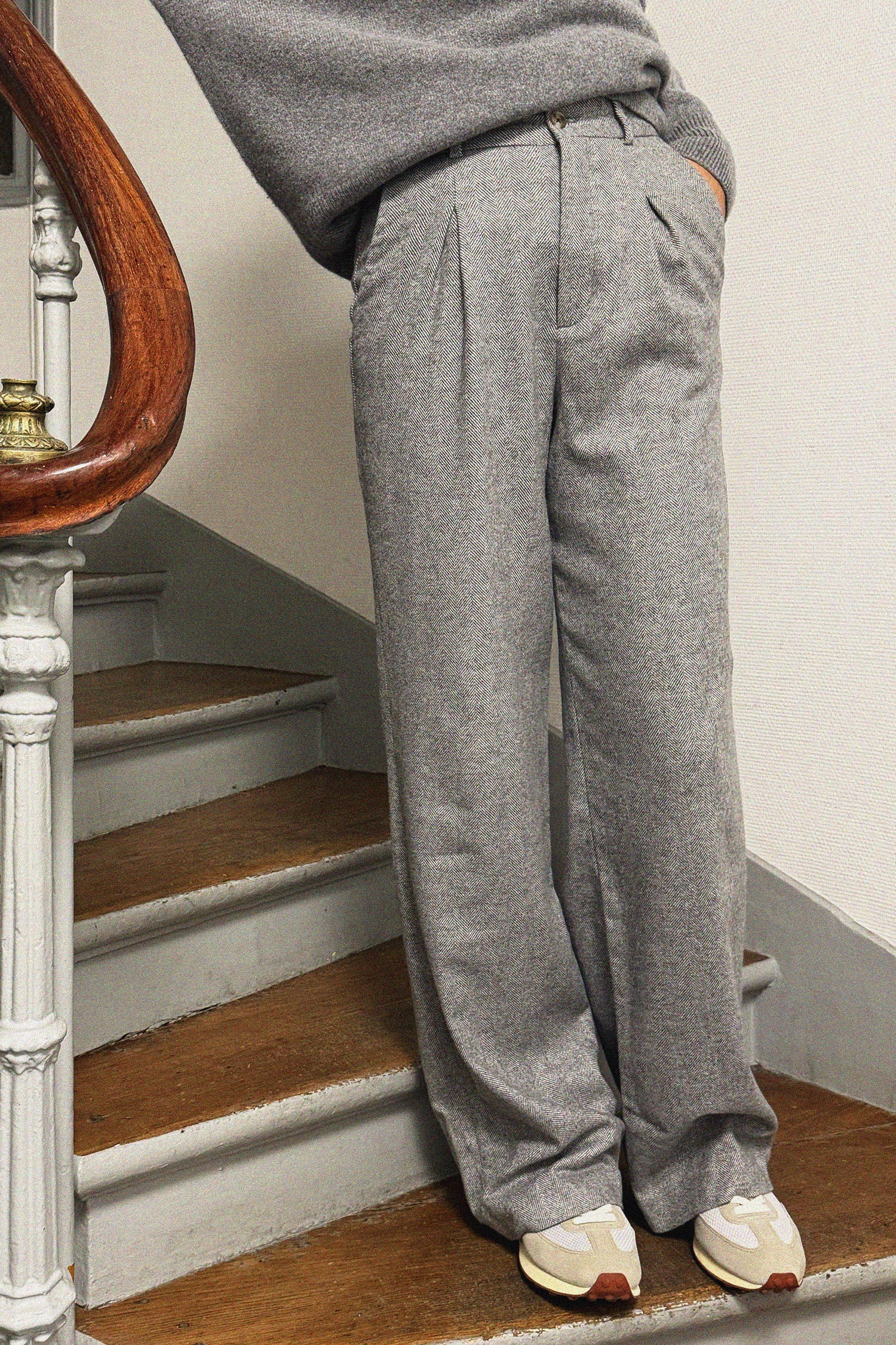 le-pantalon-pantalon-pinces-flanelle-chevron-gris-laine image 6