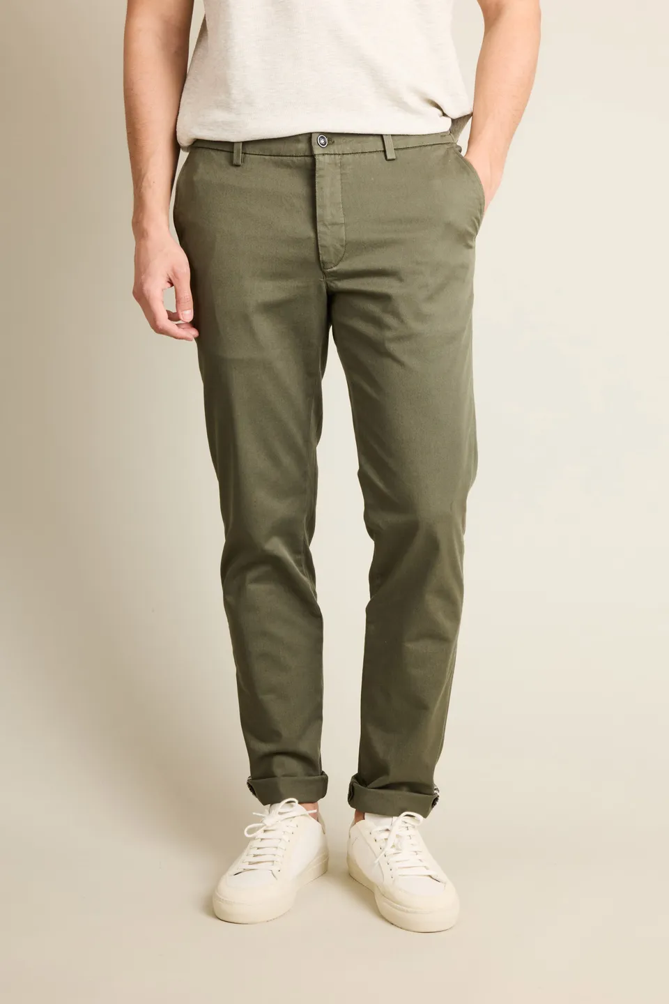 le-pantalon-chinos-homme-chino-easy-semi-slim-kaki-coton image 1