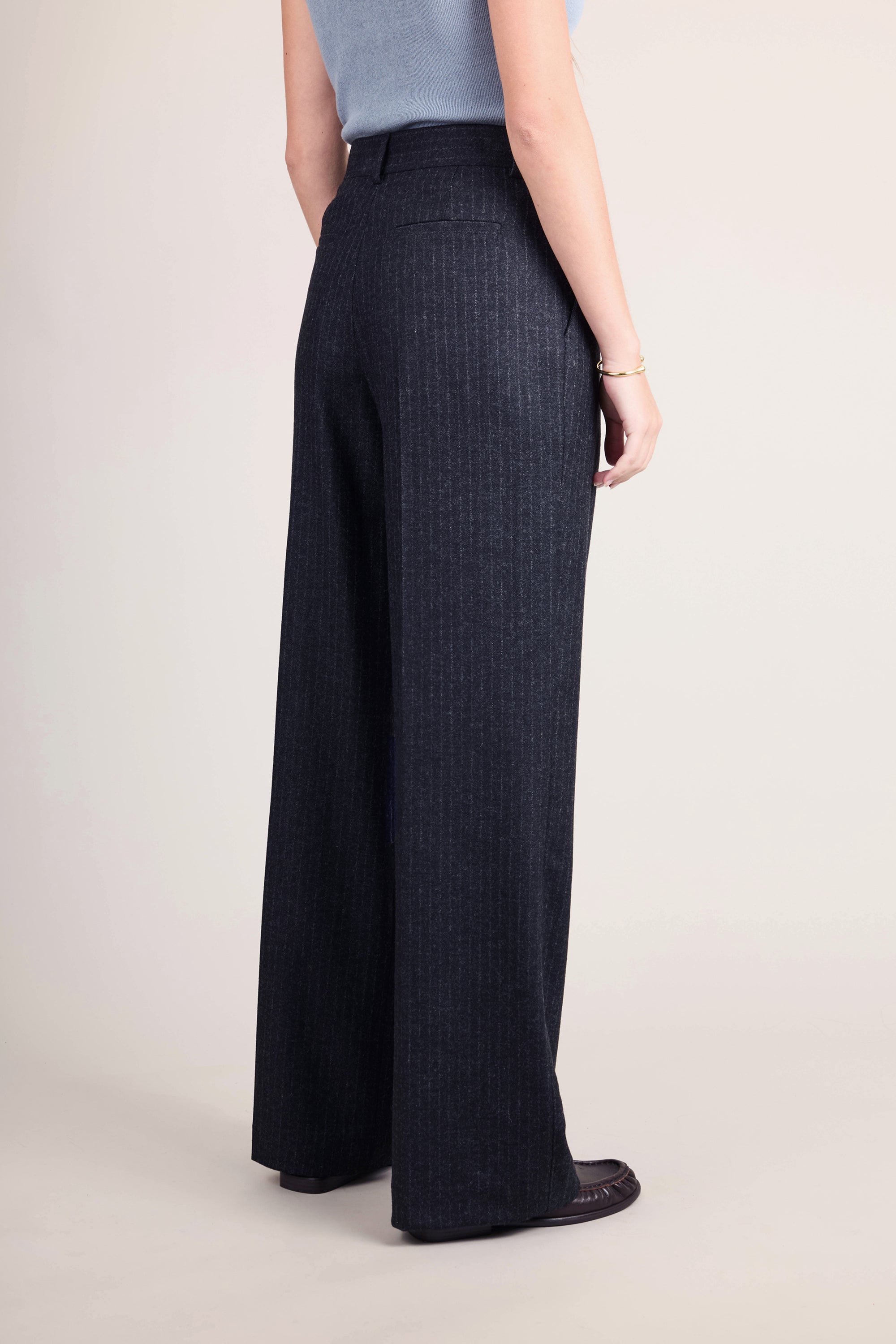 le-pantalon-palazzo-ray-pantalon-flanelle-homme-bleu-marine-large image 4
