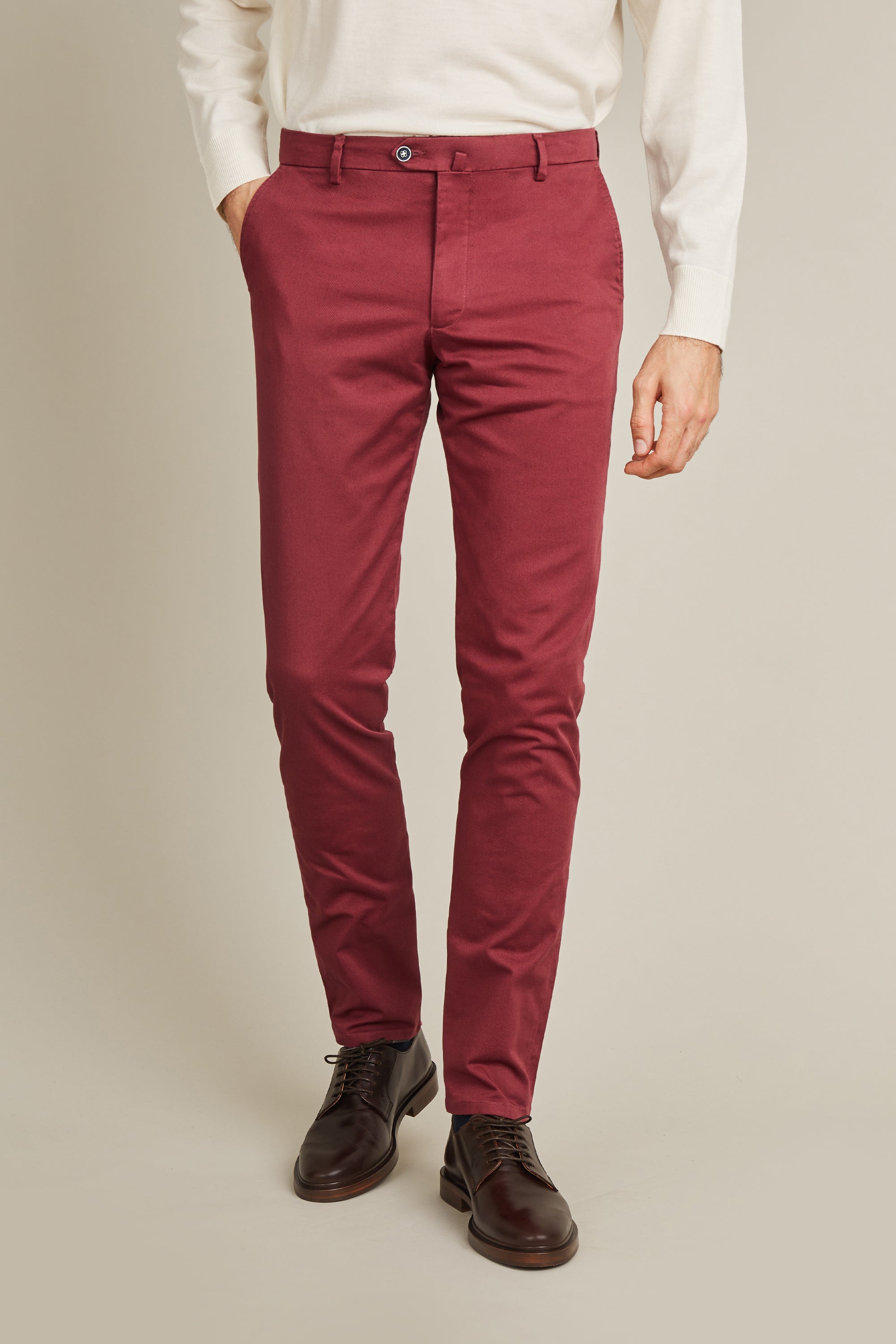le-pantalon-chinos-homme-chino-bordeaux-fonc-coton-stretch image 1