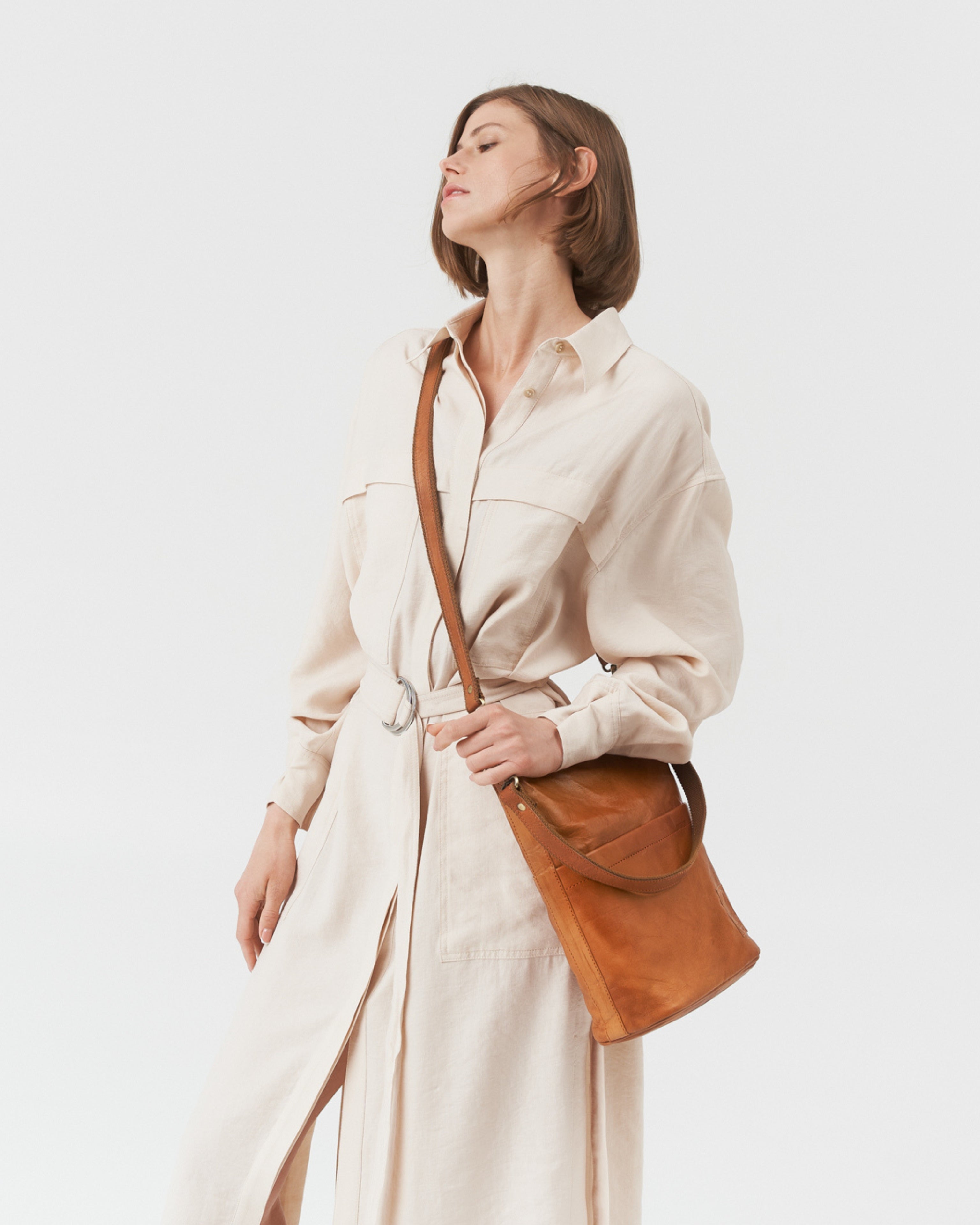 berliner-bags-sofia-sac-seau-marron-vintage-crossbody image 7