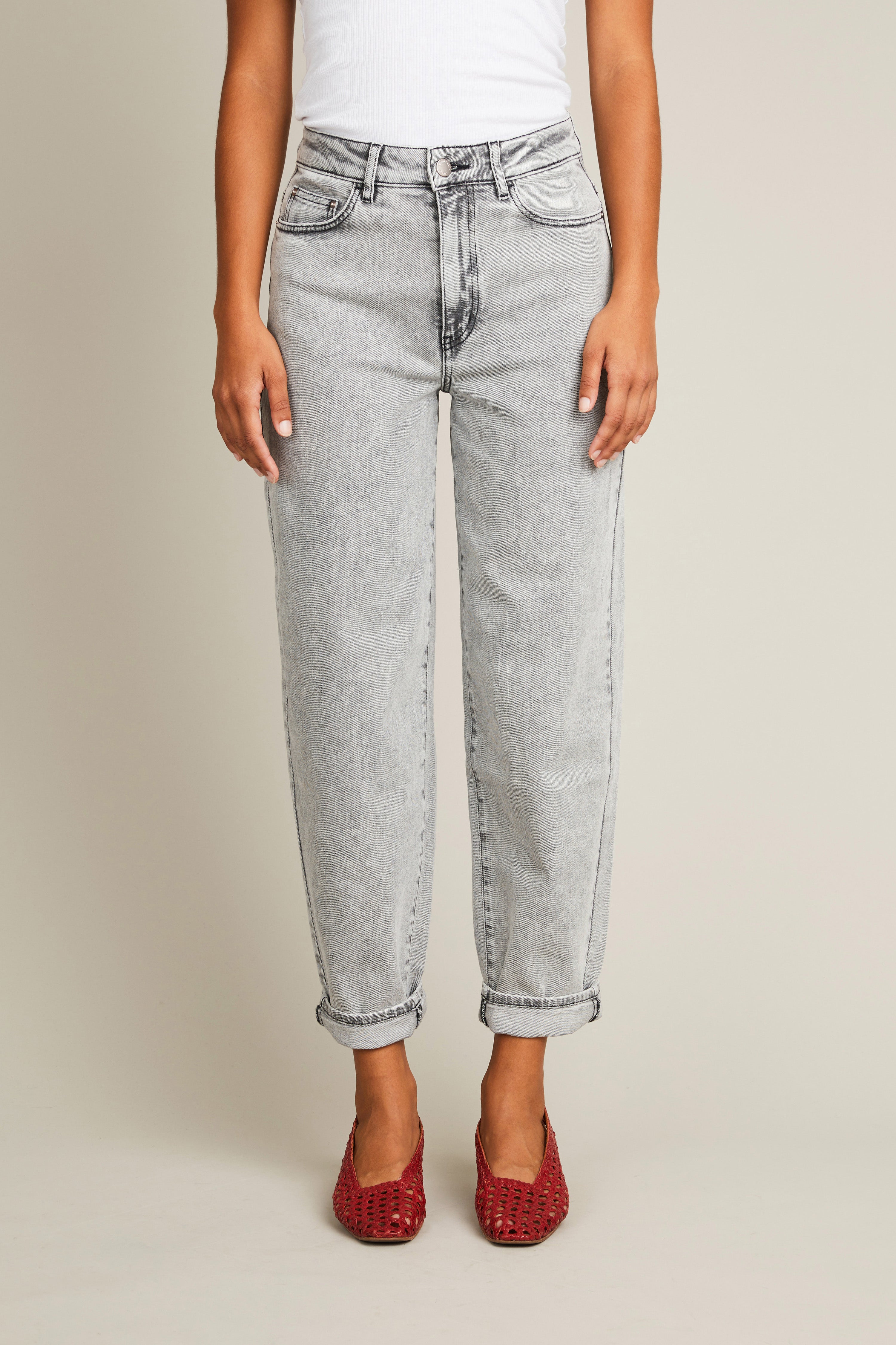 le-pantalon-jean-balloon-snow-black-jean-femme-noir-coton image 1