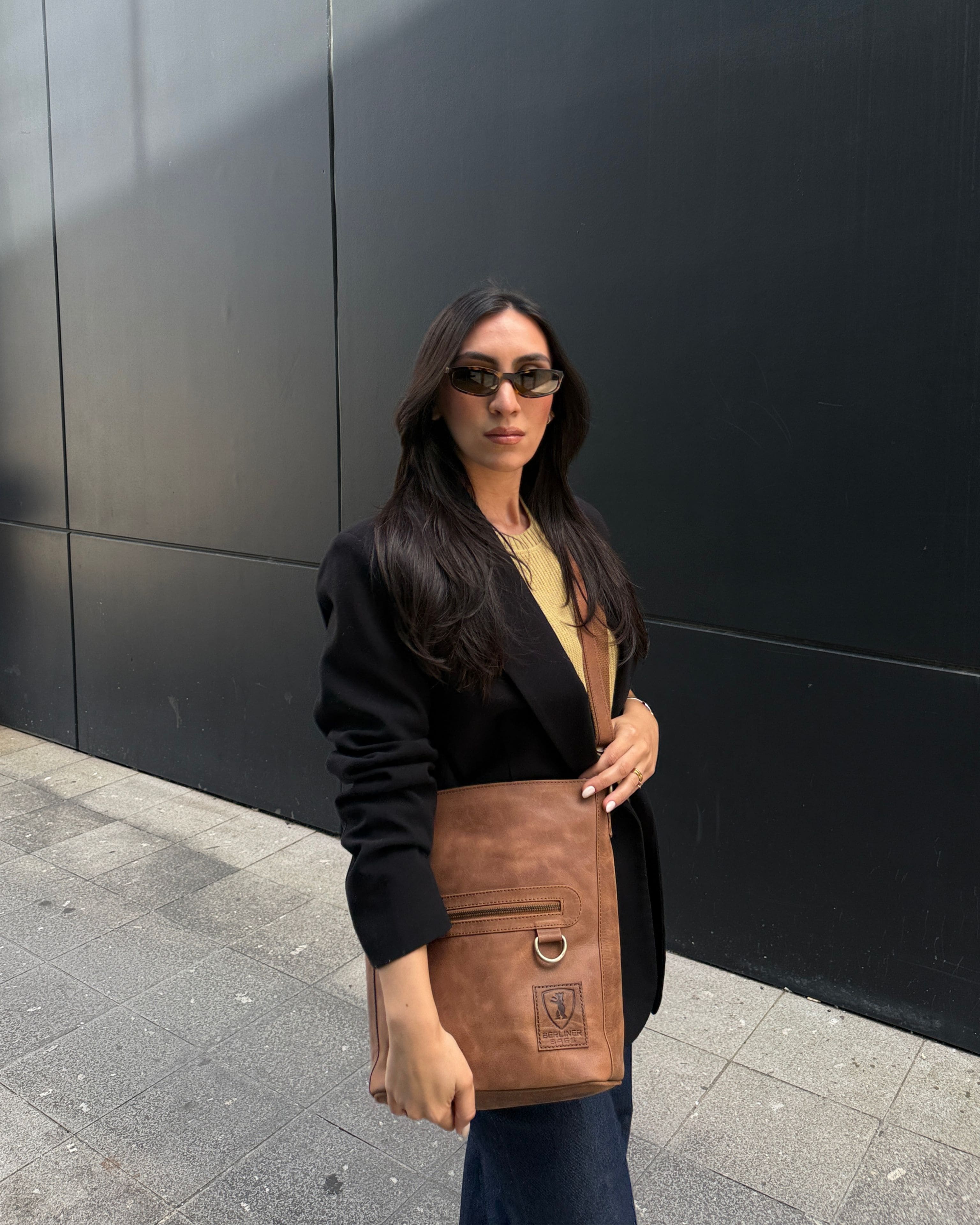 berliner-bags-siena-sac-paule-camel-cuir-vintage-bandouli-re image 8