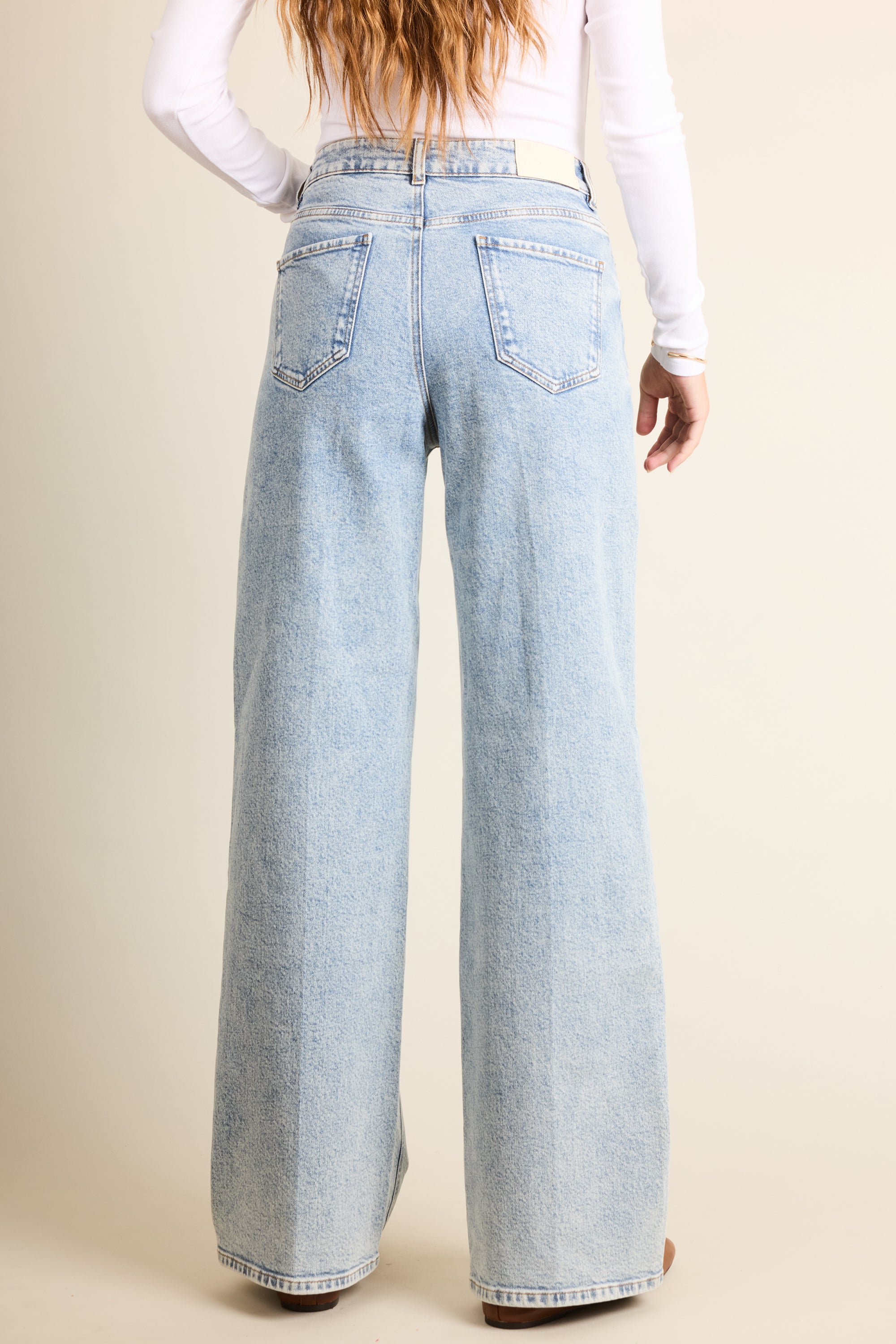 le-pantalon-jean-wideleg-bleached-jean-femme-taille-haute image 7