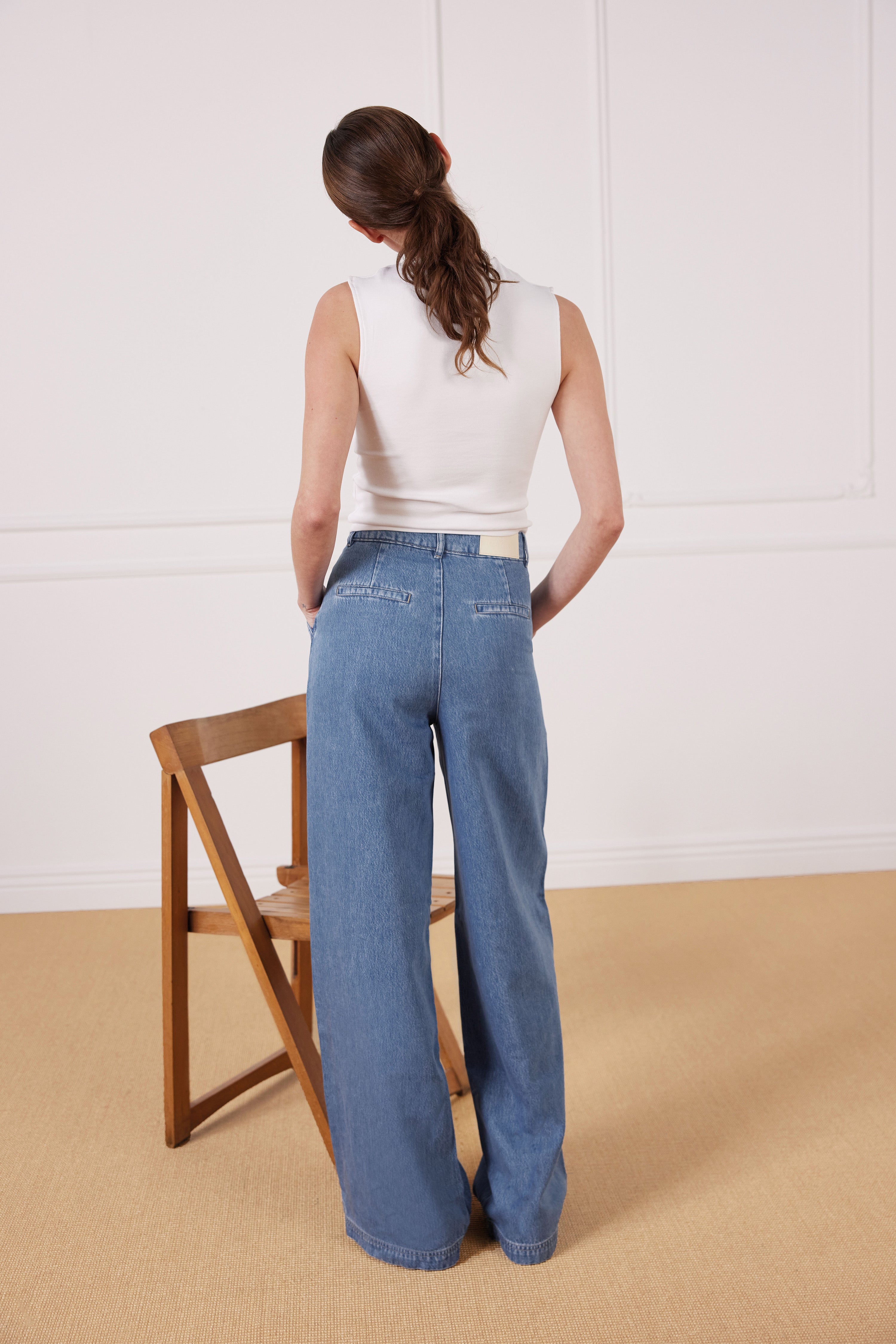 le-pantalon-pinces-middle-blue-large-lyocell-taille-haute image 4