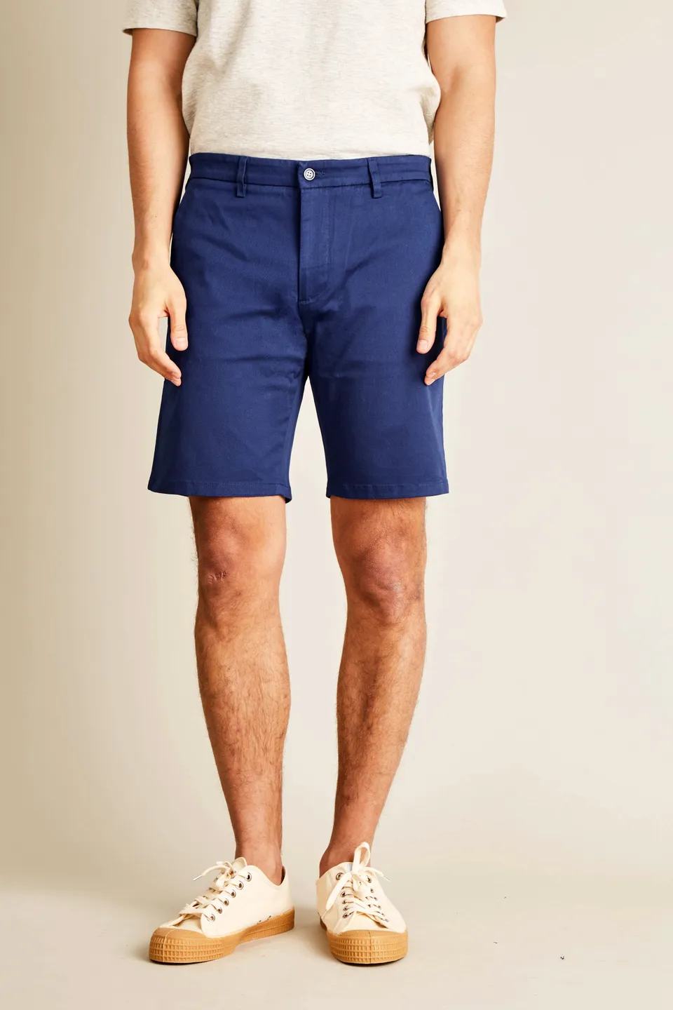 le-pantalon-bermuda-bleu-cobalt-semi-slim-coton image 1