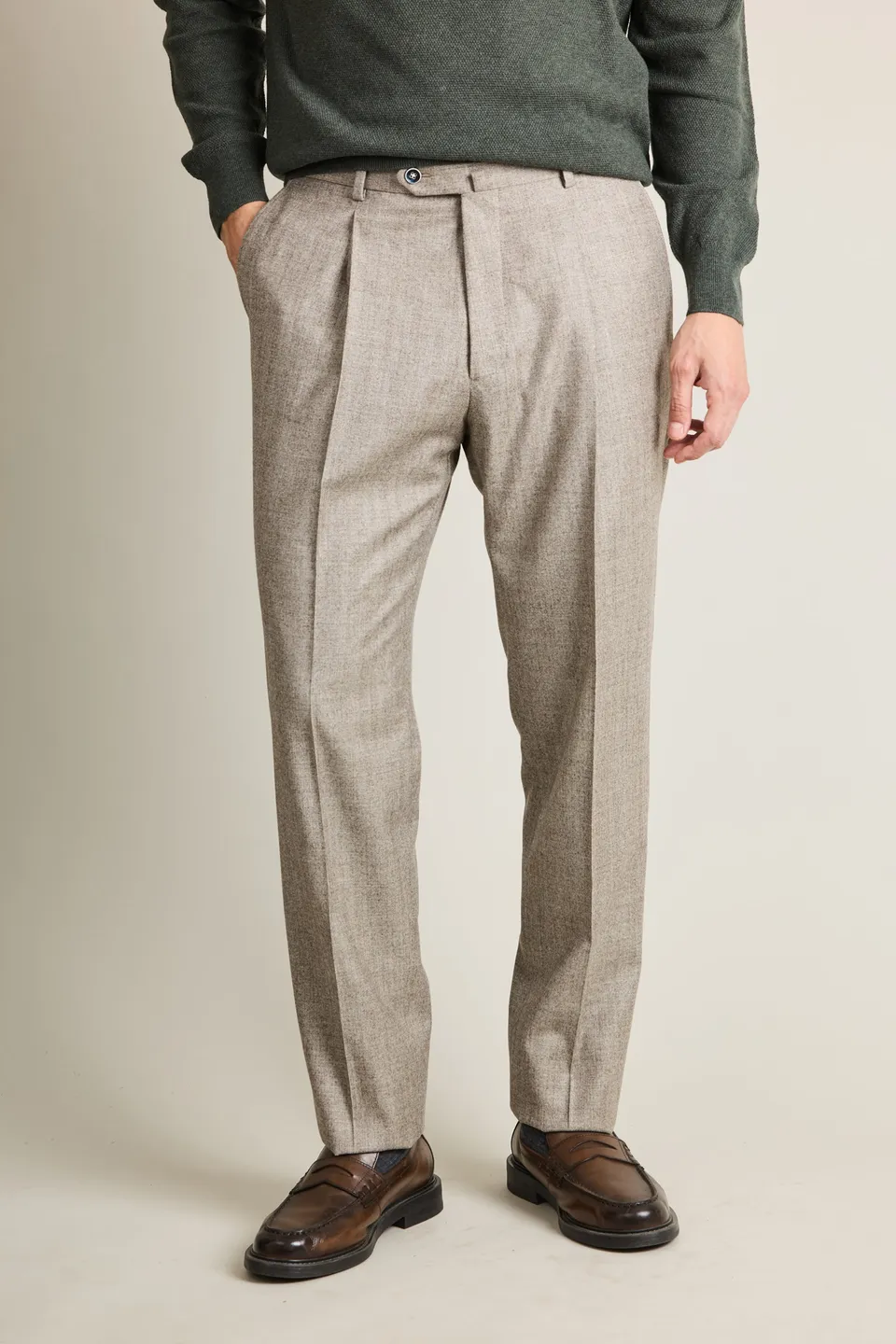 le-pantalon-pantalon-pinces-flanelle-greige-laine-vierge image 1