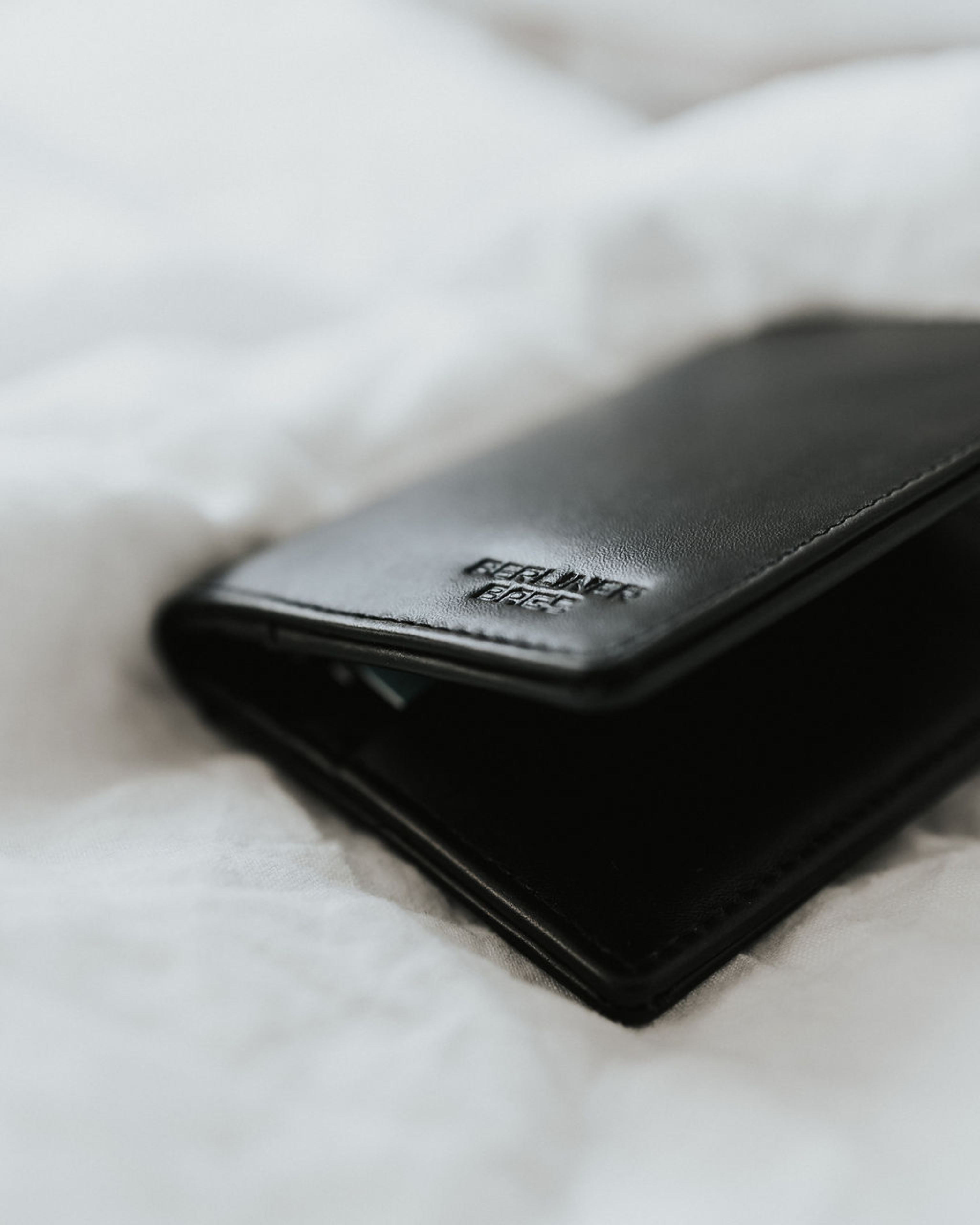 berliner-bags-chris-portefeuille-cuir-noir-rfid-zip-monnaie image 3