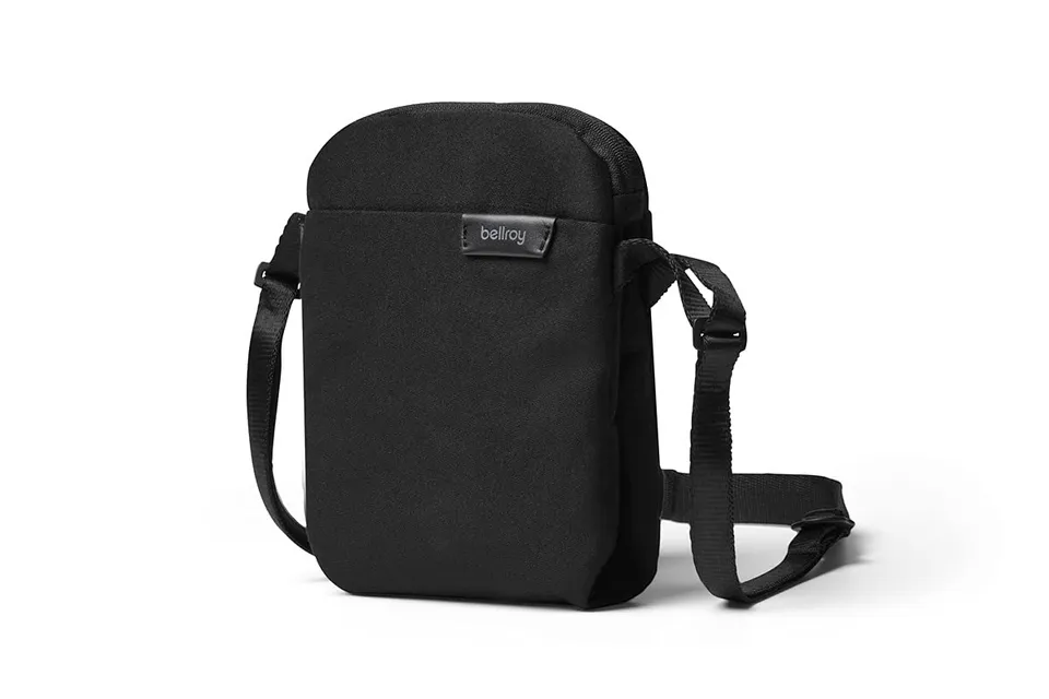 bellroy-city-pouch-sac-bandouli-re-melbourne-black-liseuse image 1
