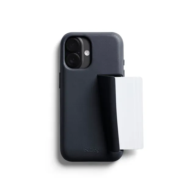 bellroy-phone-cases-3-card-coque-iphone-17-cuir-nightsky image 1