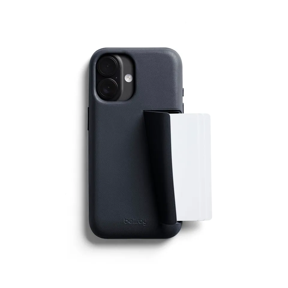 bellroy-phone-cases-3-card-coque-iphone-17-cuir-nightsky image 1