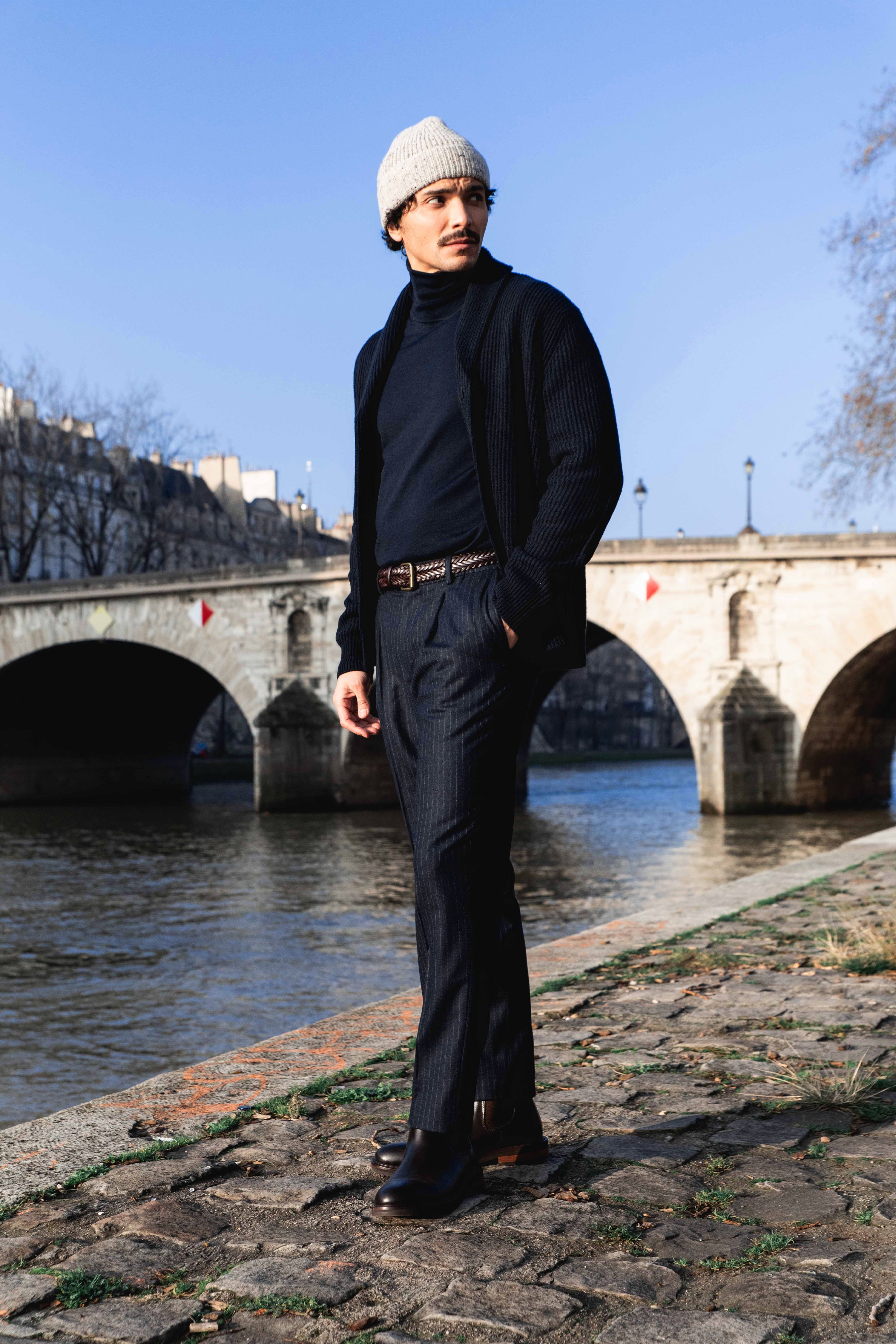 le-pantalon-jogpant-flanelle-pantalon-laine-marine image 2