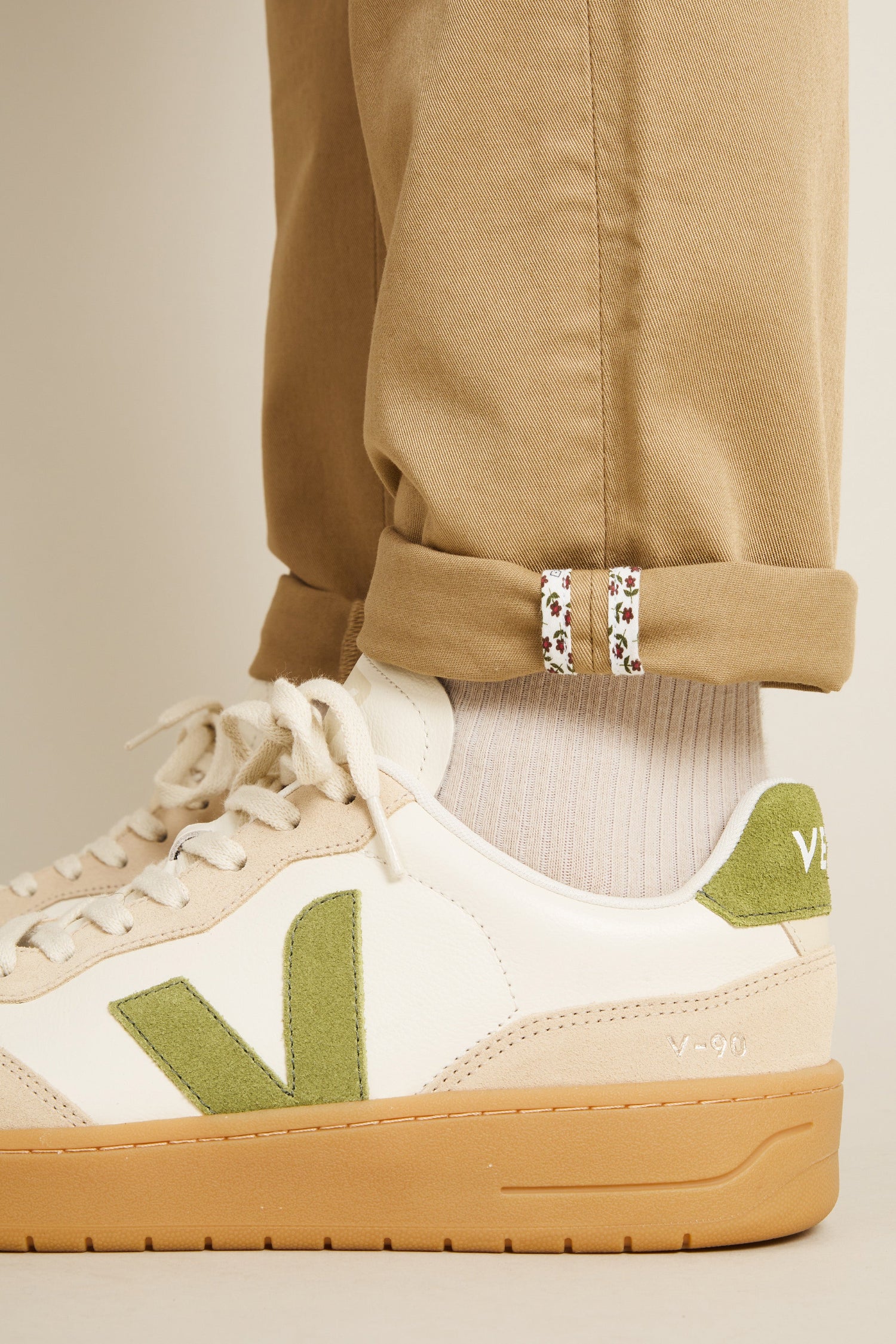 le-pantalon-chinos-homme-easy-beige-chino-semi-slim image 7