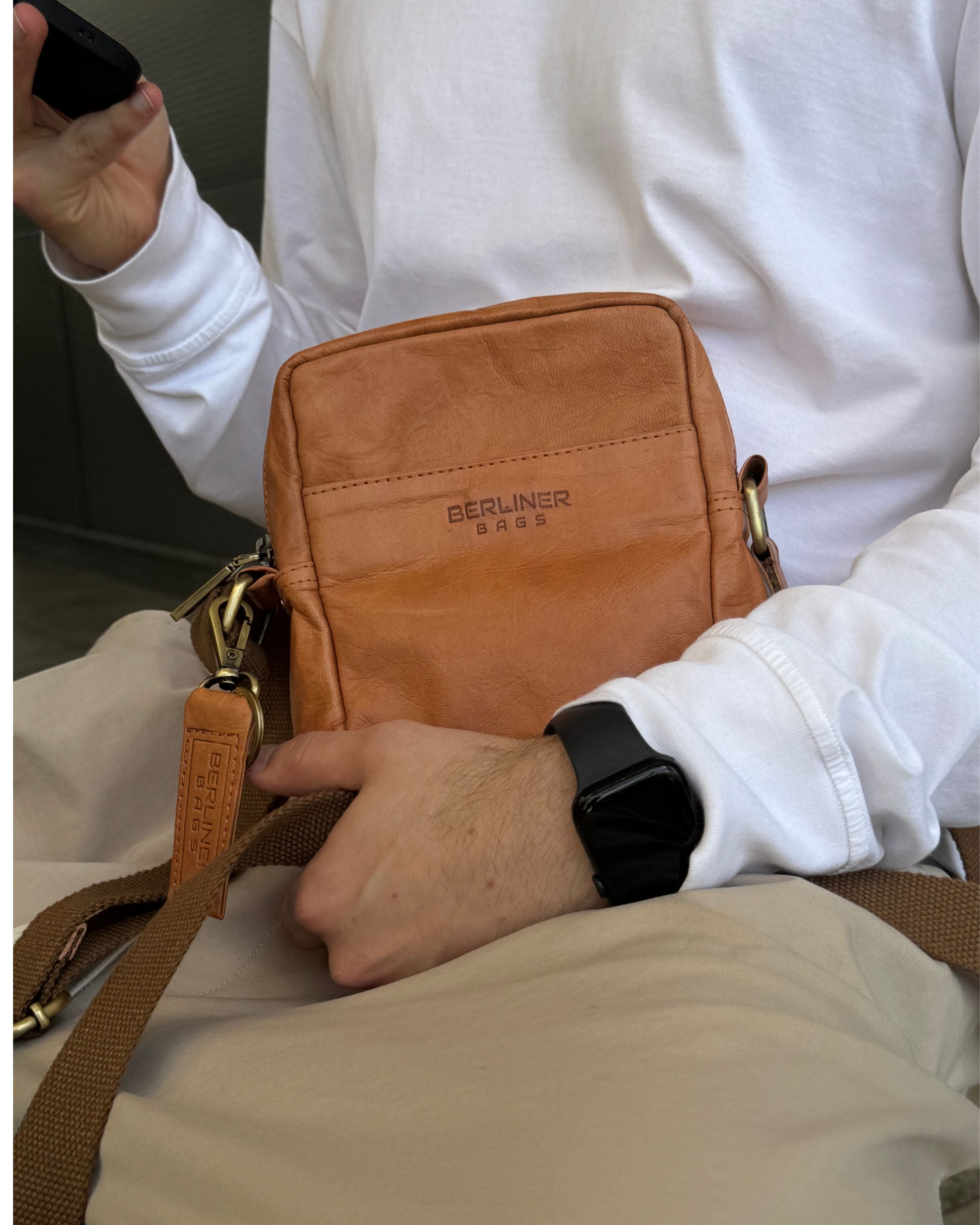 berliner-bags-tom-s-sacoche-cuir-marron-taille-s image 2