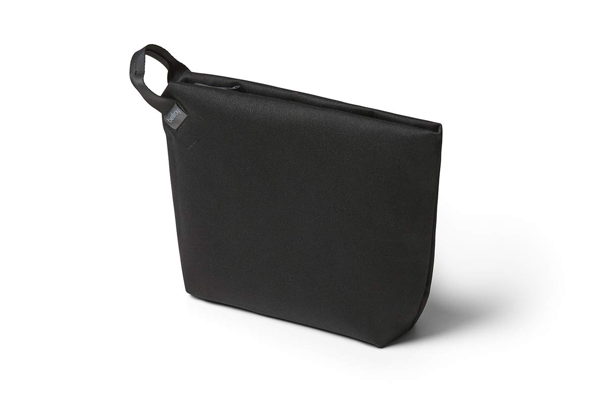 bellroy-standing-pouch-plus-pochette-tech-melbourne-black image 1