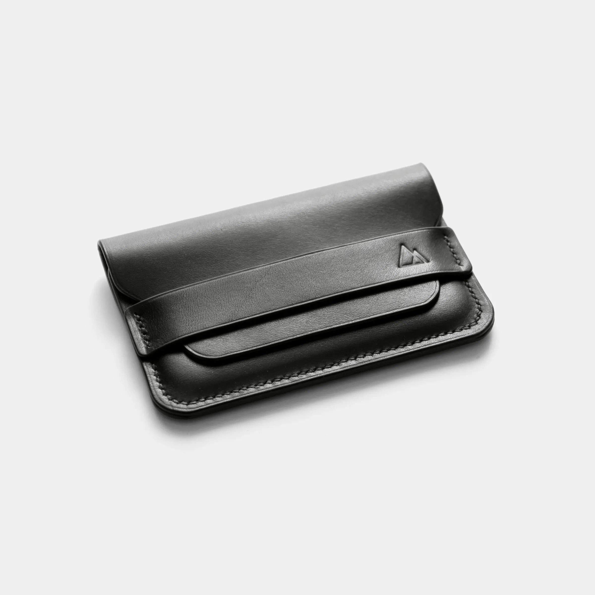 darksails-porte-cartes-enveloppe-cuir-noir-point-sellier image 3