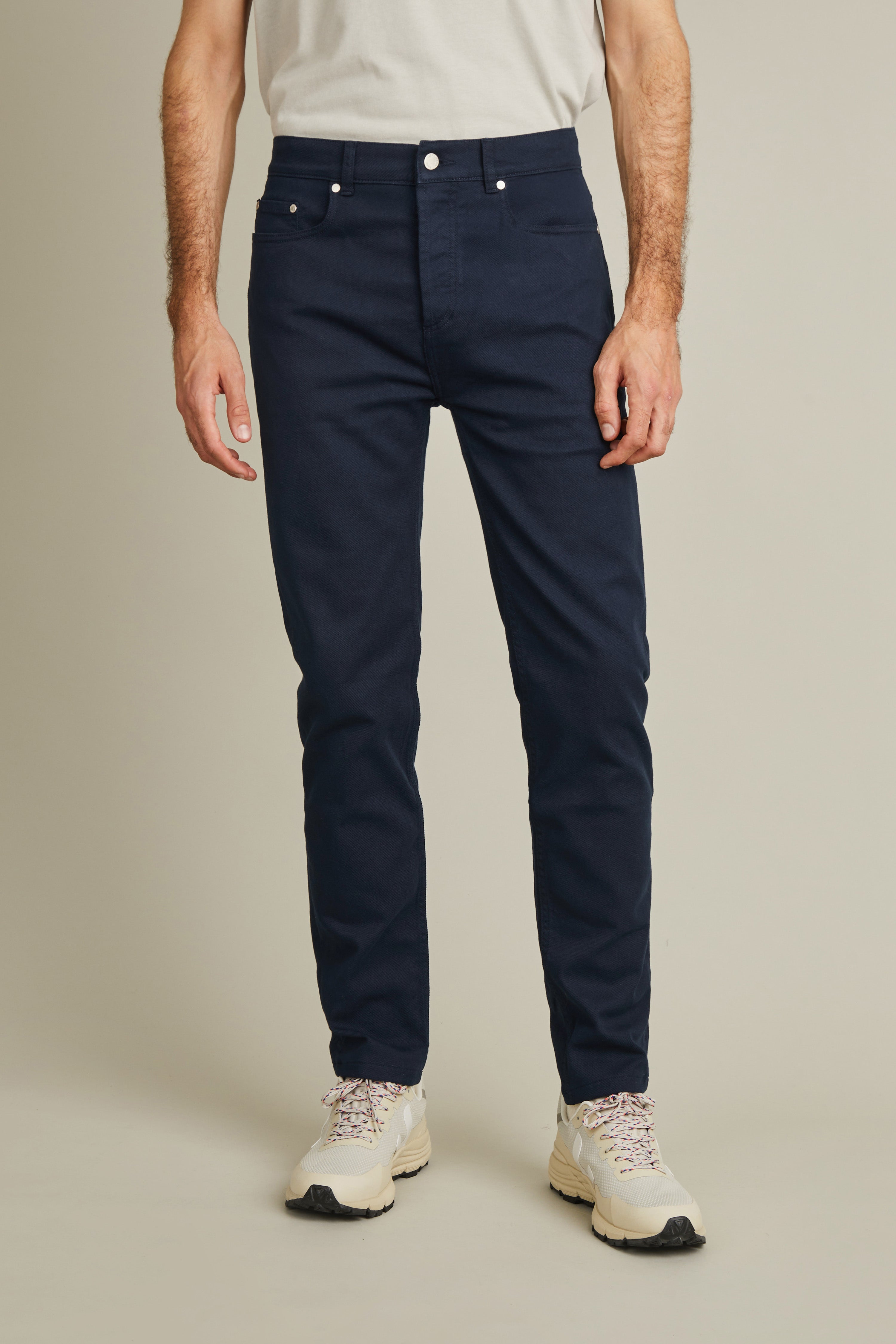 le-pantalon-jean-color-bleu-marine-homme-coton-bio image 1