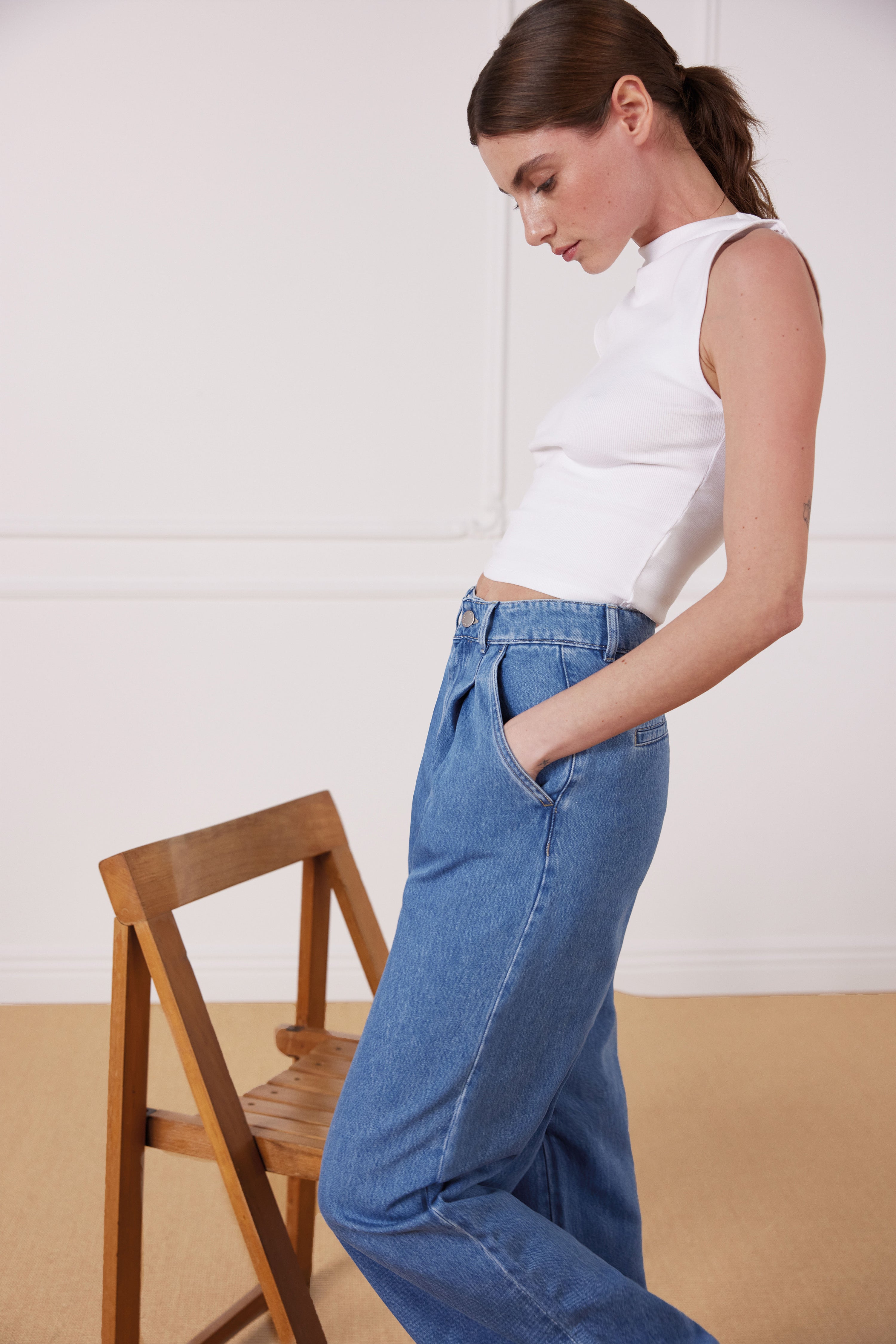 le-pantalon-pinces-middle-blue-large-lyocell-taille-haute image 3