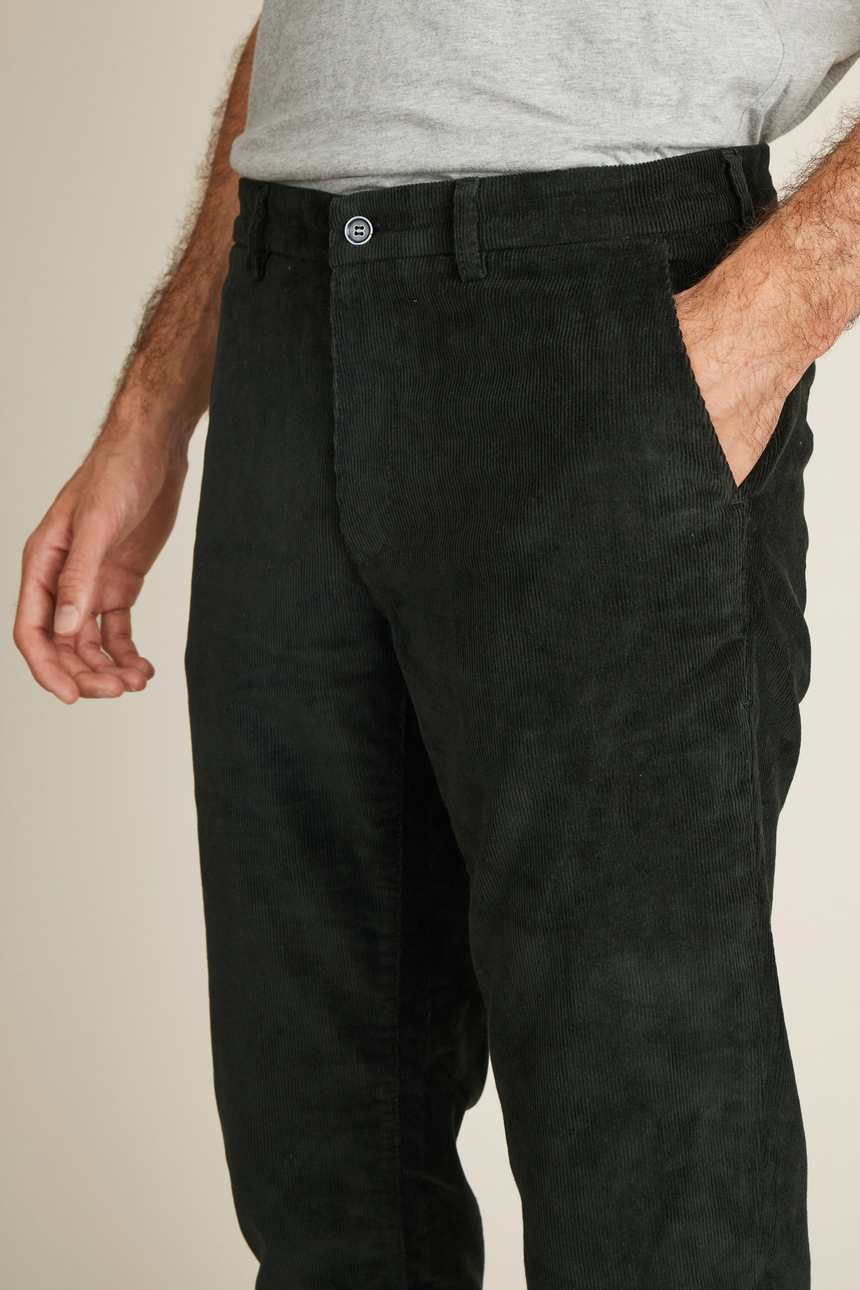 le-pantalon-chino-velours-vert-sapin-chino-homme-chaud image 3
