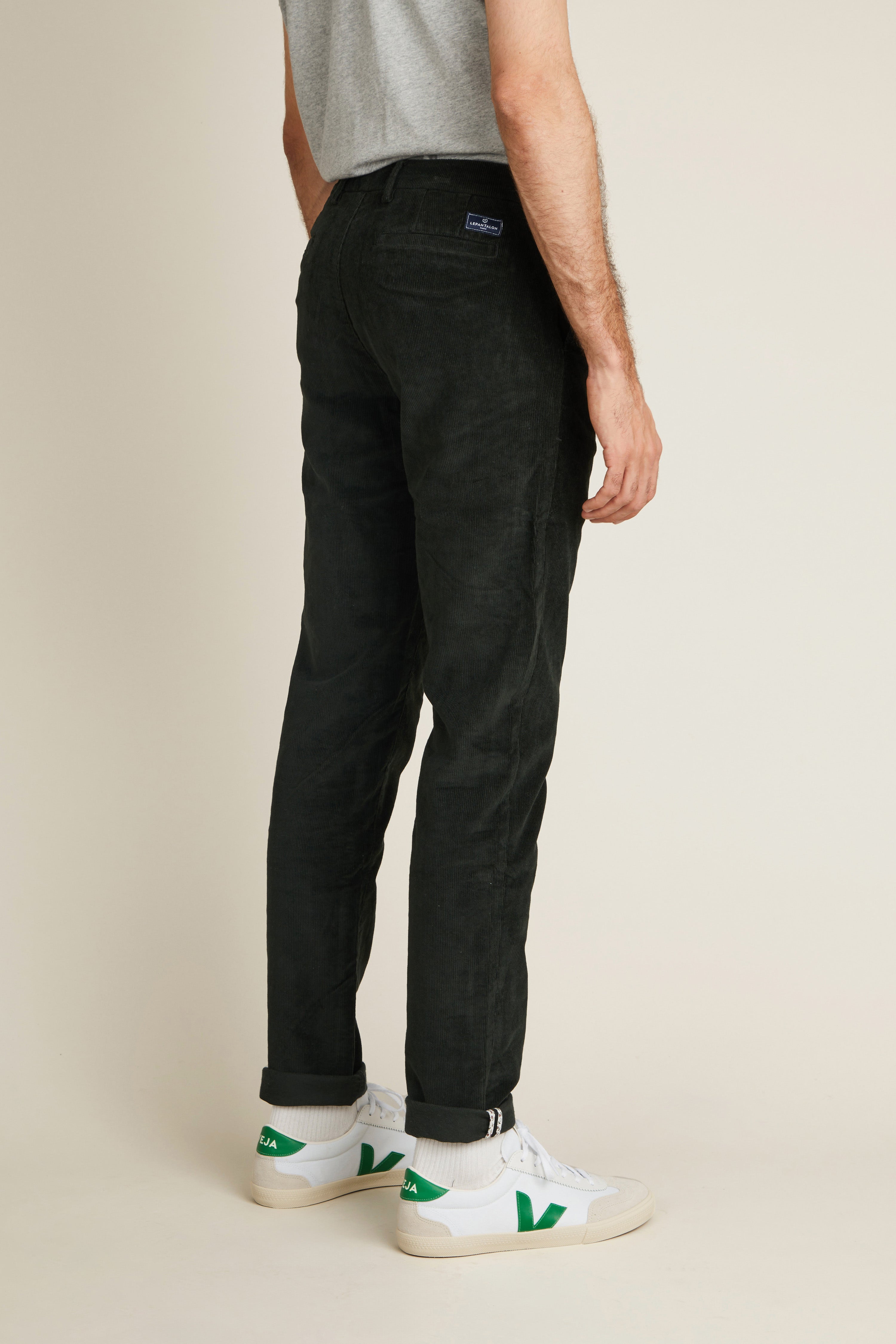 le-pantalon-chino-velours-vert-sapin-chino-homme-chaud image 4