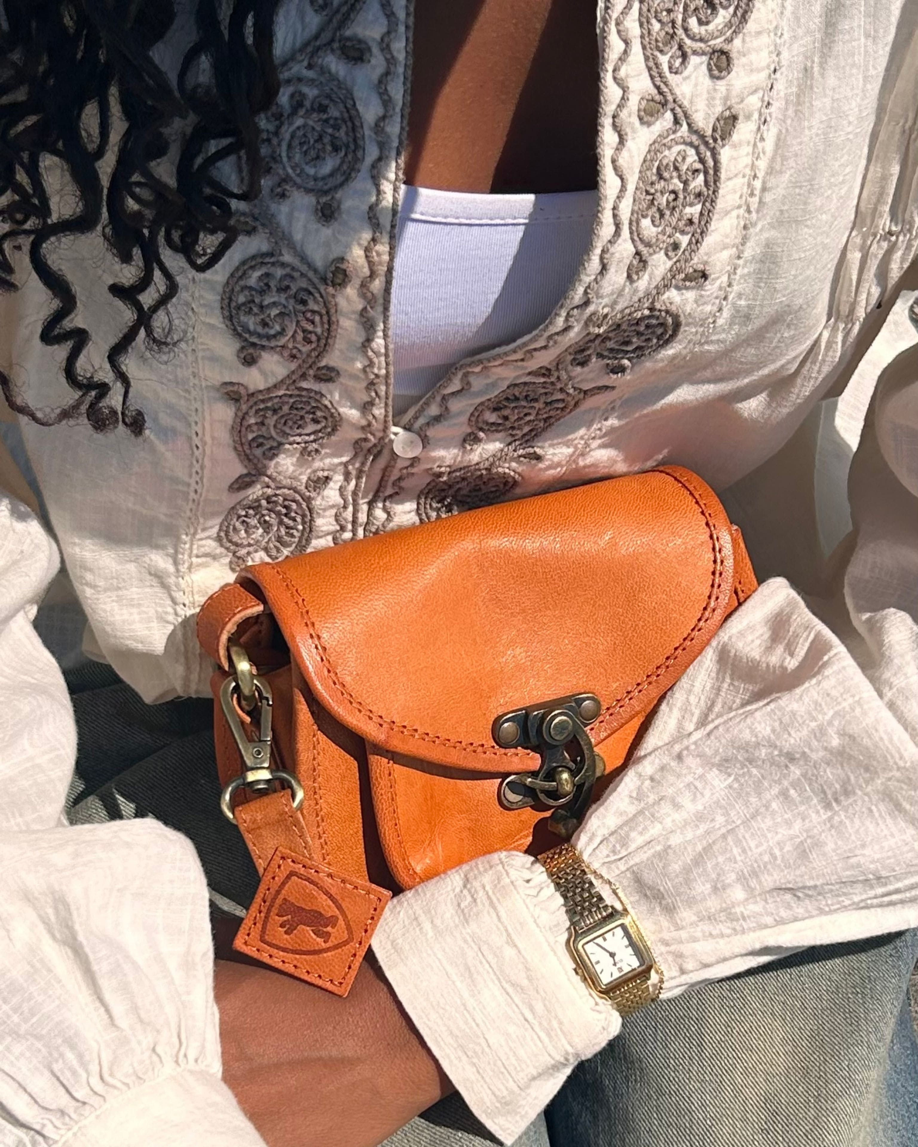 berliner-bags-valencia-2-0-sac-cuir-marron-rabat image 8