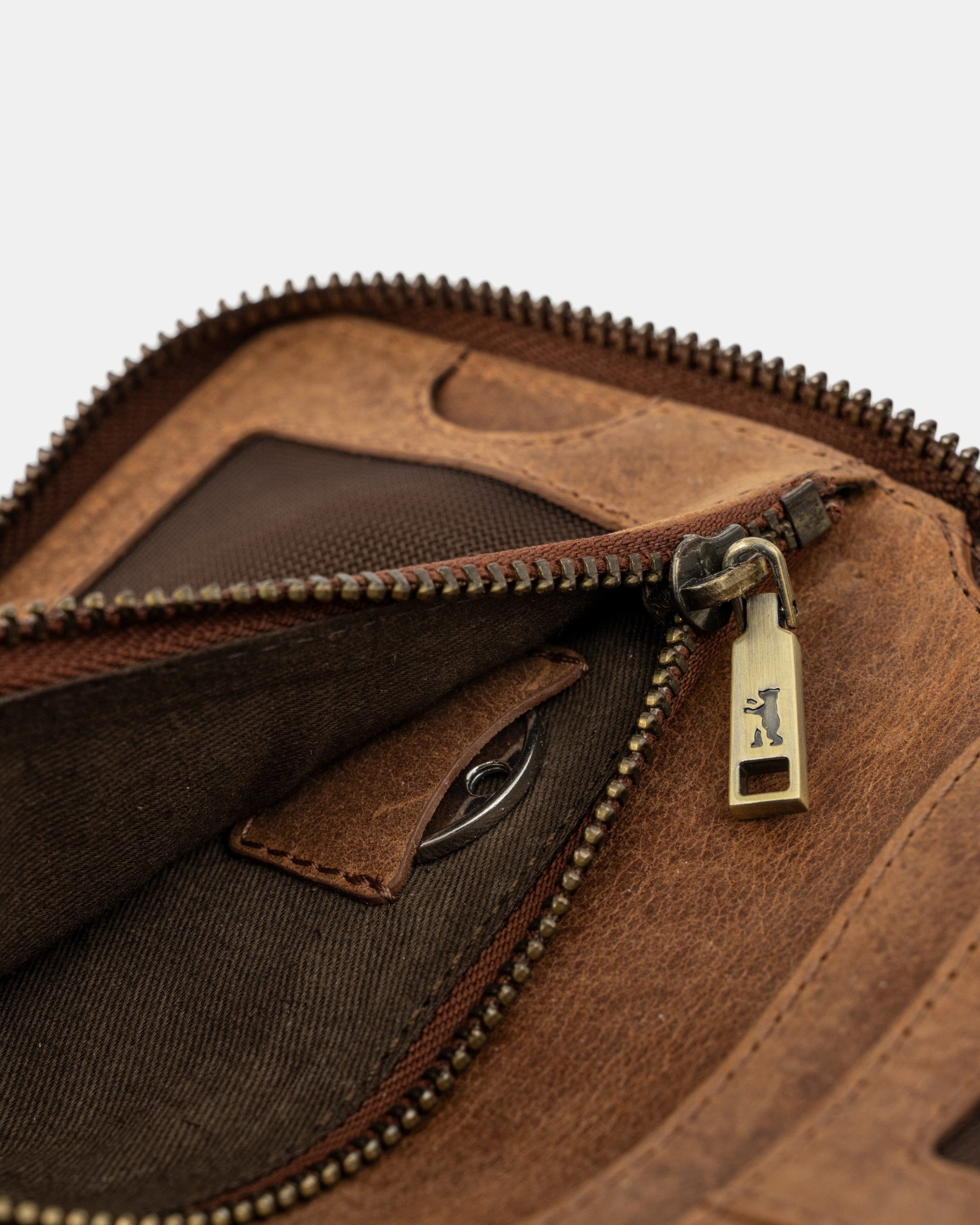 berliner-bags-greta-portefeuille-cuir-camel-zip-rfid image 7