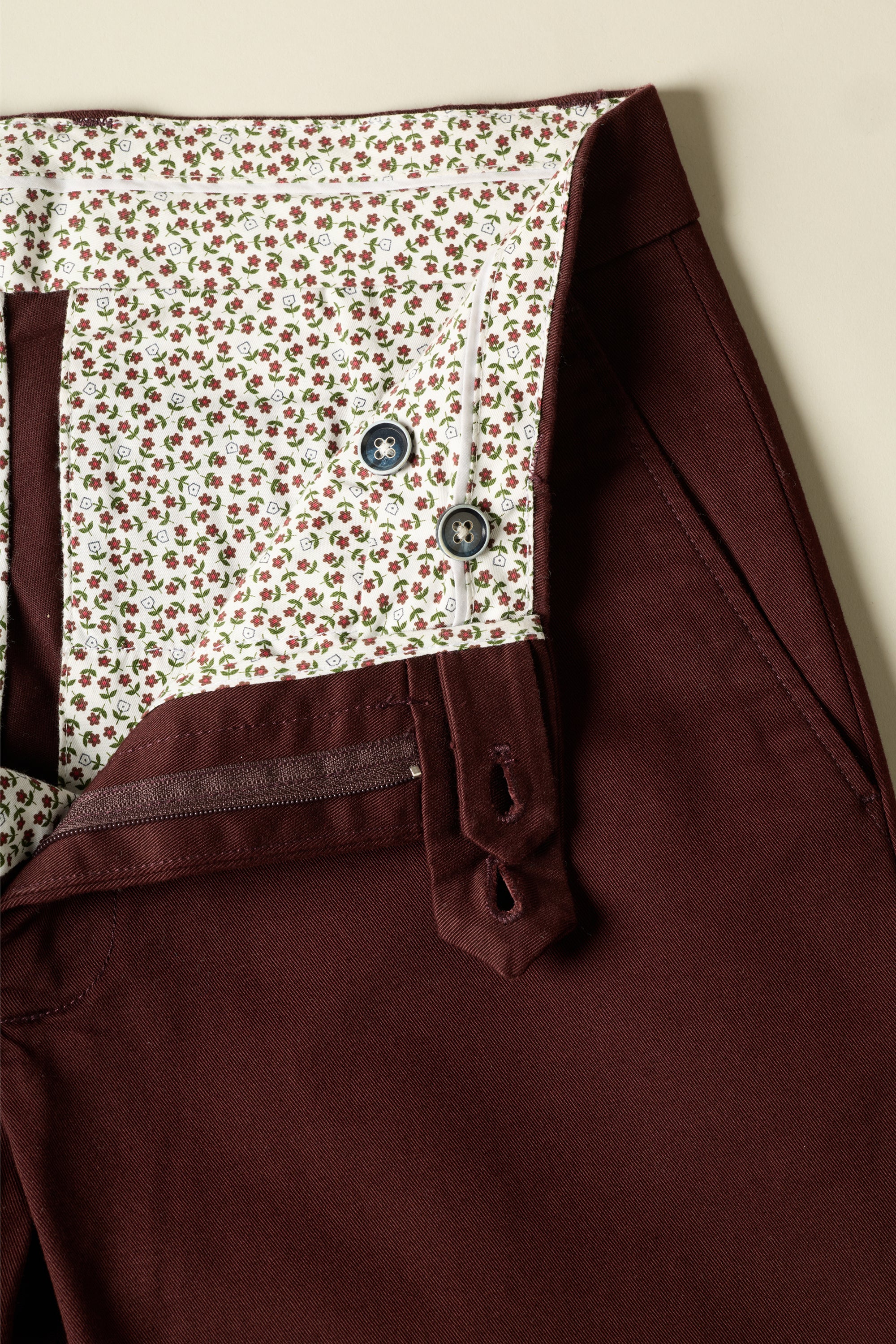 le-pantalon-chinos-homme-chino-lie-de-vin-bordeaux-semi-slim image 3