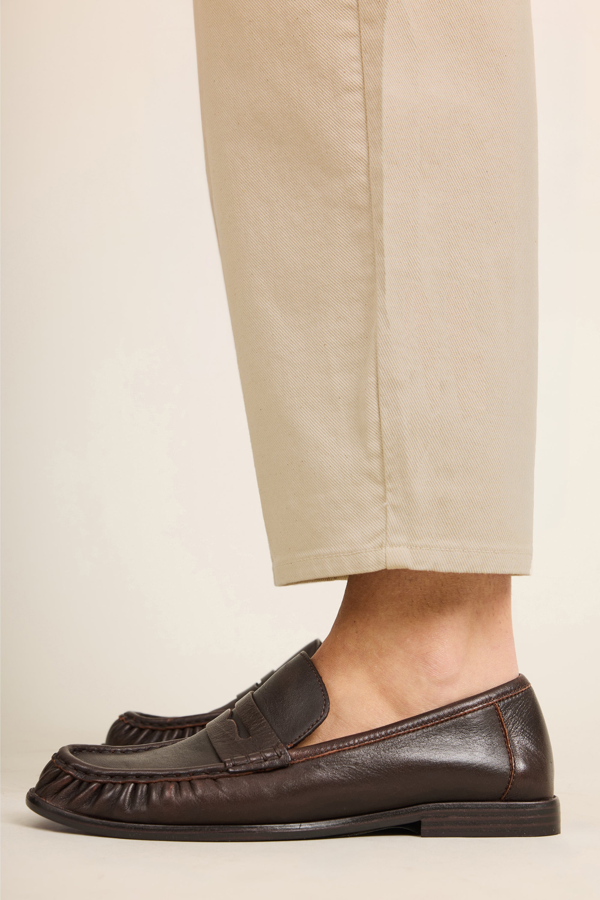 le-pantalon-jeans-femme-jean-balloon-fatigue-sable-large image 8