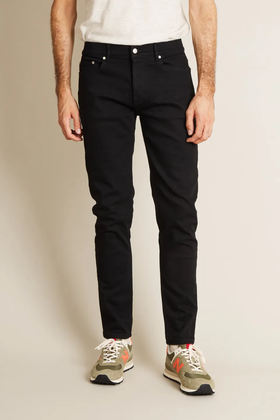 le-pantalon-jeans-homme-jean-classique-noir-semi-slim-coton-bio image 1