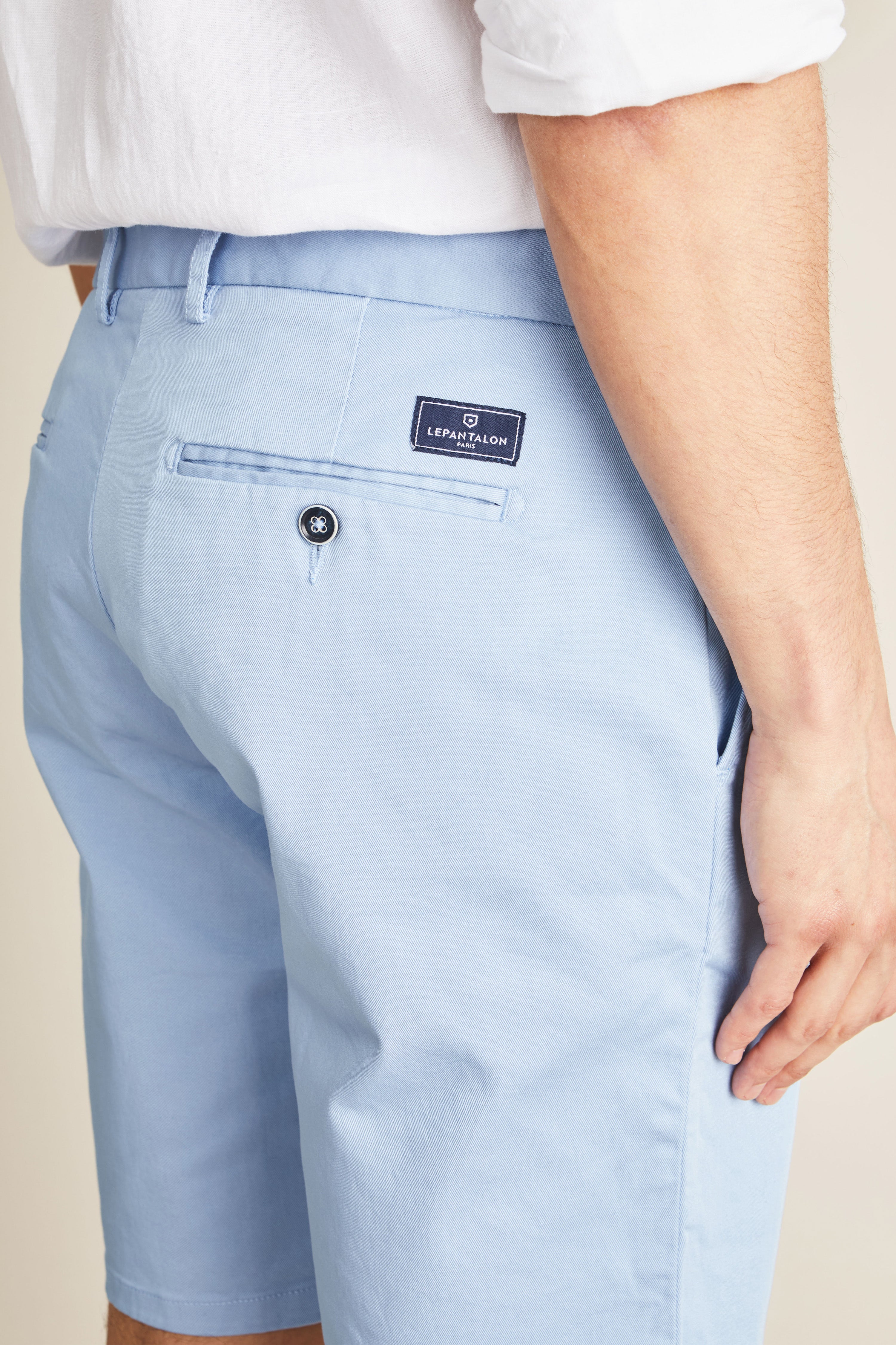 le-pantalon-bermudas-bermuda-bleu-pastel-coton image 3