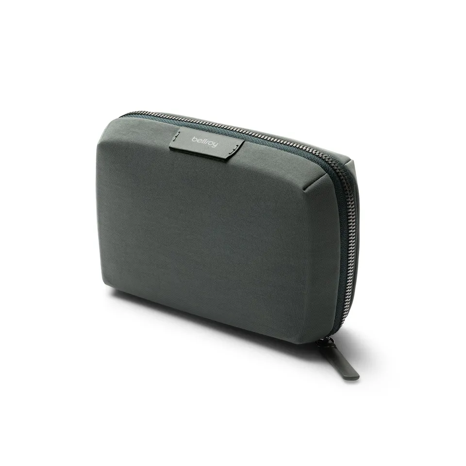 bellroy-tech-kit-compact-trousse-everglade-tissu-recycl image 1