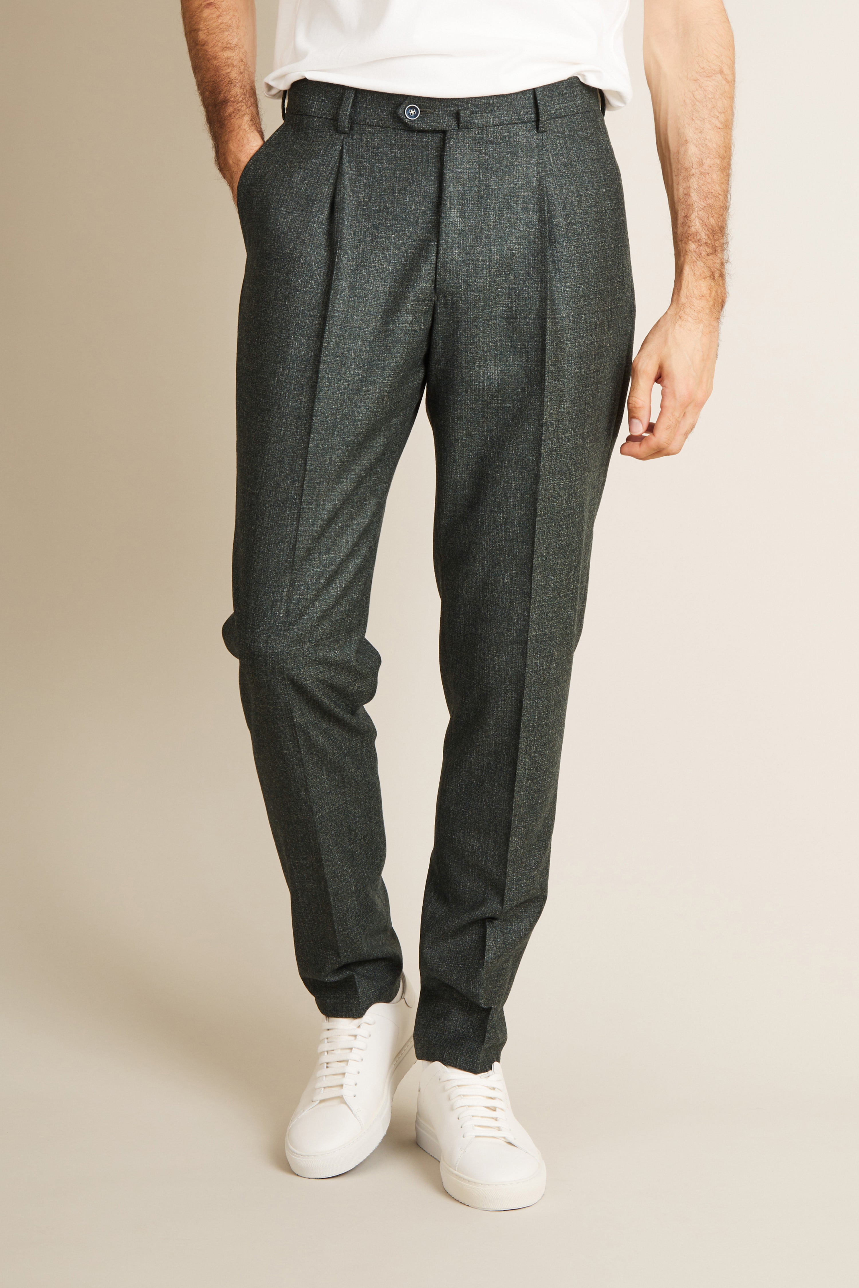 le-pantalon-flanelle-pantalon-pinces-vert-100-laine image 1